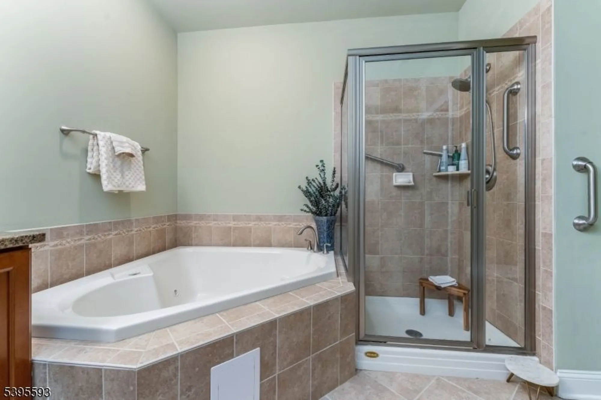 Property Slideshow image 18 of 32 | 1217 berry farm rd, Whitehouse Station, NJ, 08889