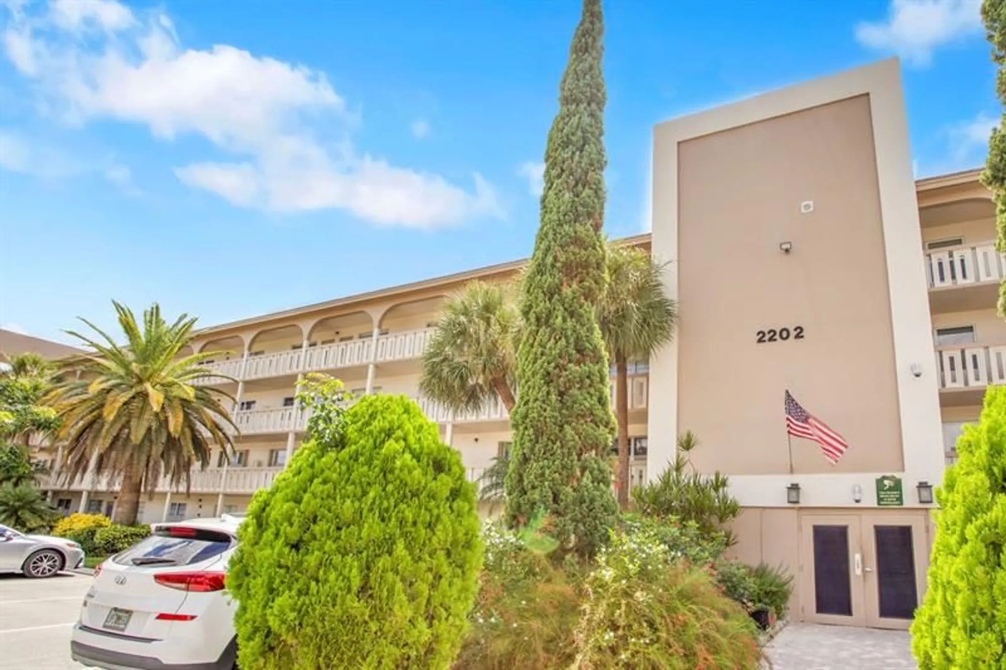 Property Slideshow image 32 of 32 | 2202 lucaya bnd h2, Coconut Creek, FL, 33066