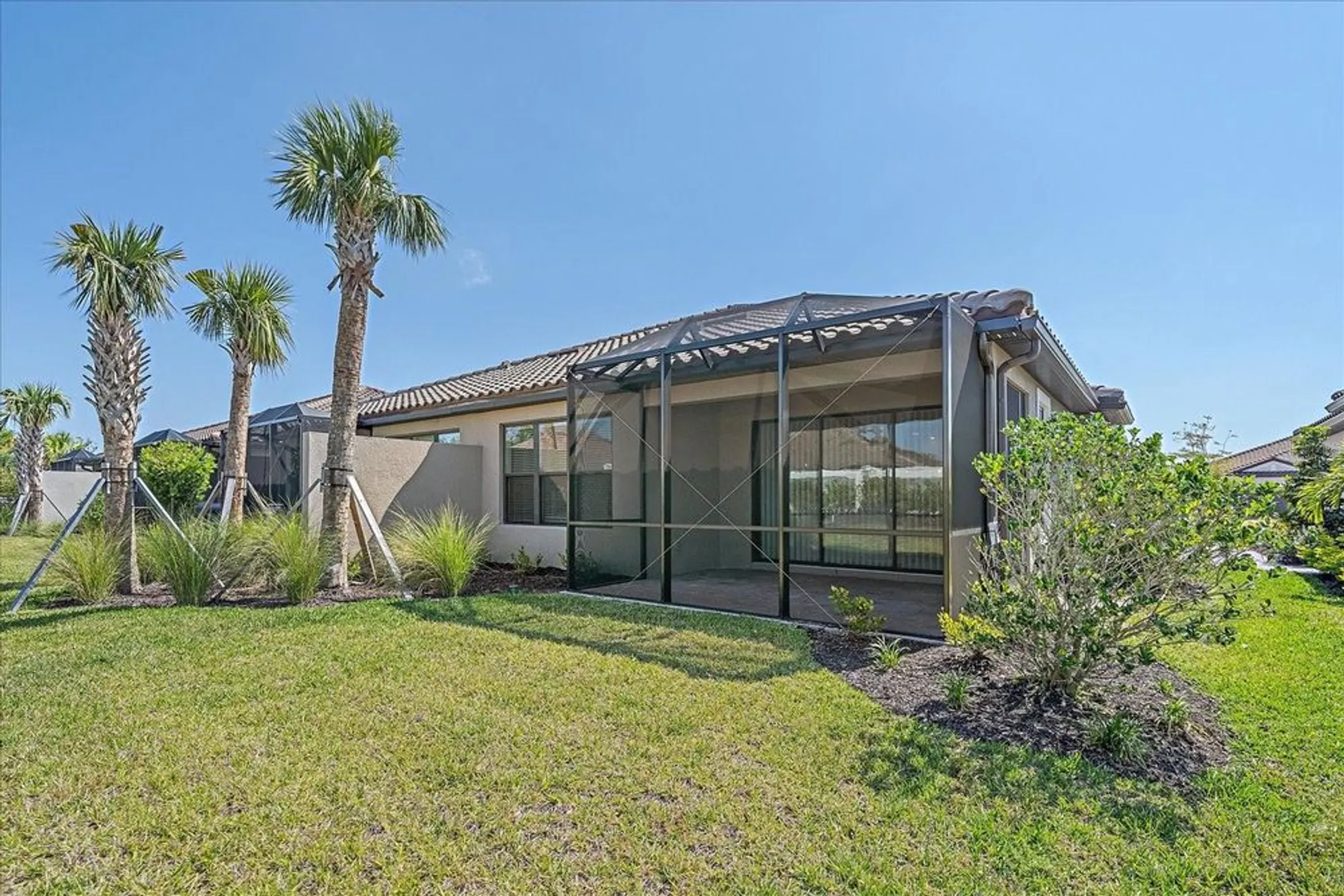 Property Slideshow image 17 of 38 | 6120 plateau ct, Bradenton, FL, 34203