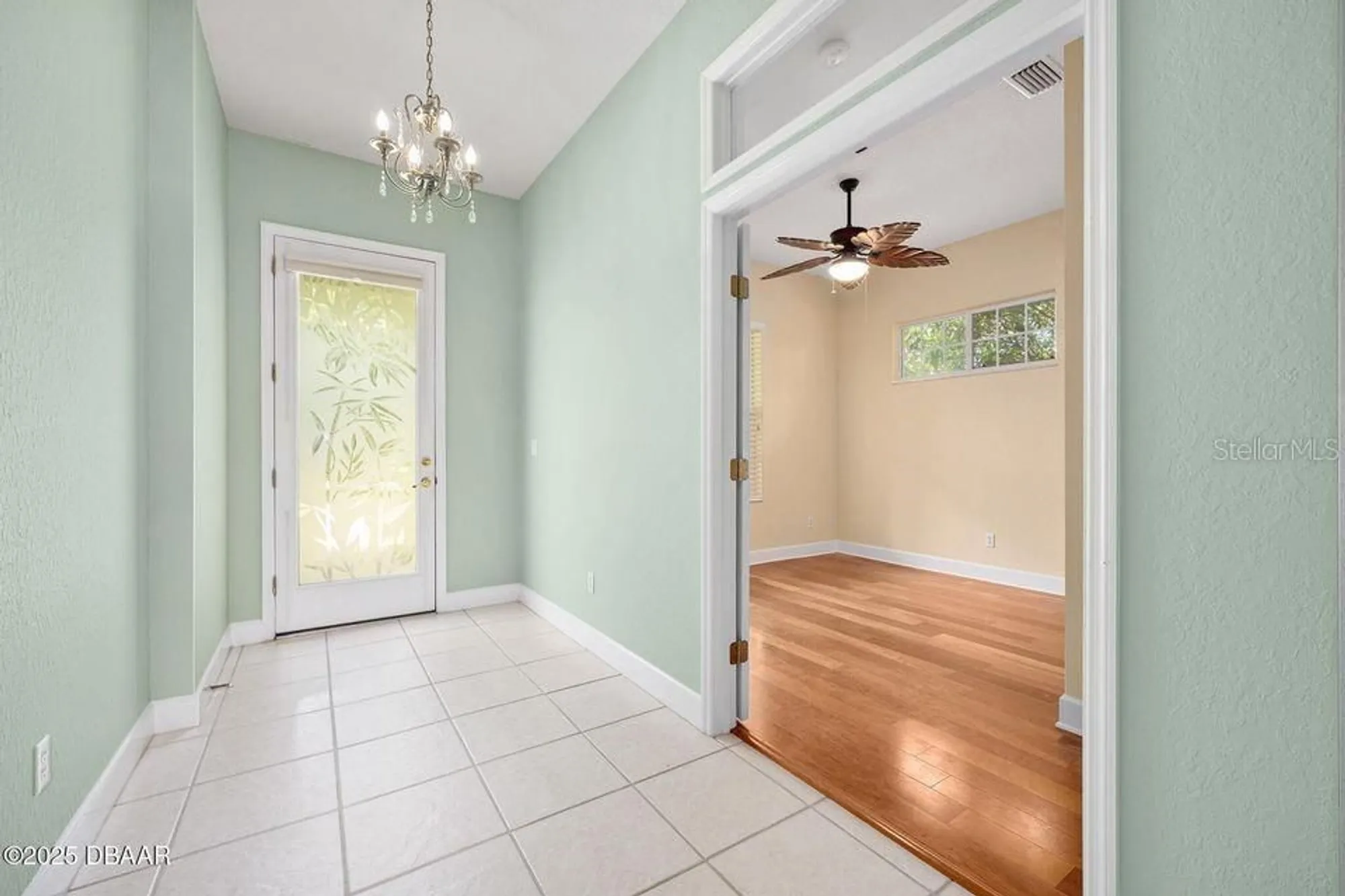 Property Slideshow image 5 of 70 | 3132 connemara dr, Ormond Beach, FL, 32174