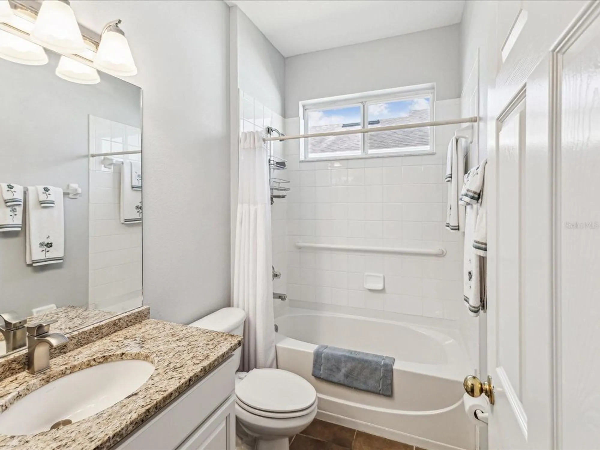 Property Slideshow image 24 of 63 | 11050 kiskadee cir, New Port Richey, FL, 34654