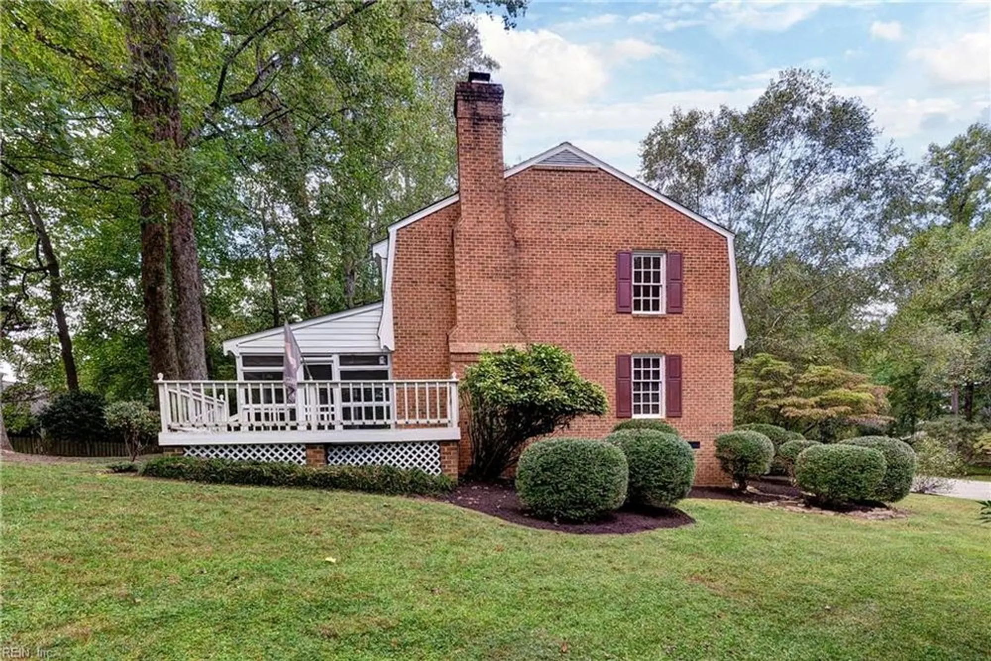 Property Slideshow image 30 of 45 | 136 thomas dale, Williamsburg, VA, 23185