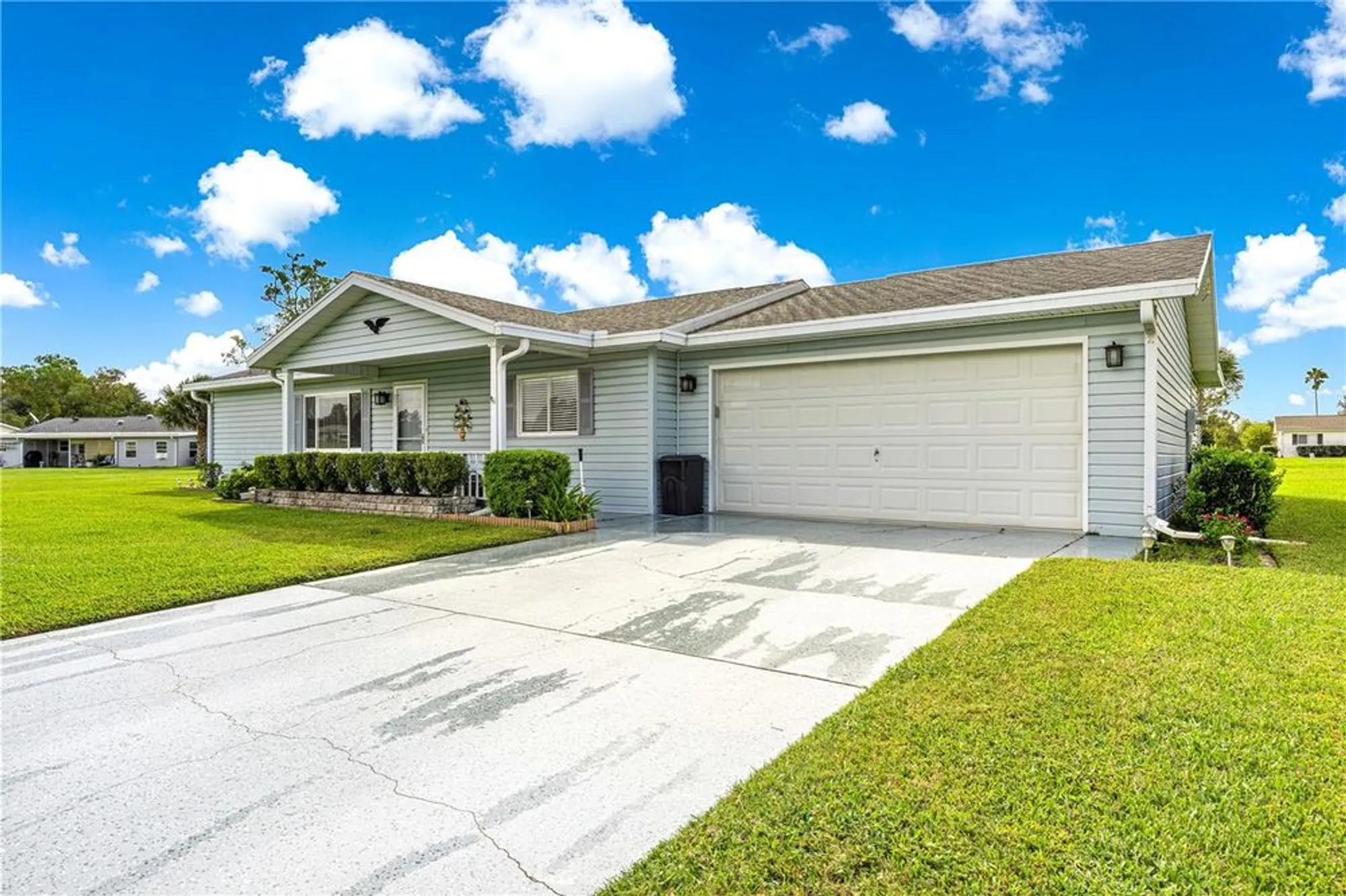 Property Slideshow image 7 of 52 | 10462 se 177th pl, Summerfield, FL, 34491