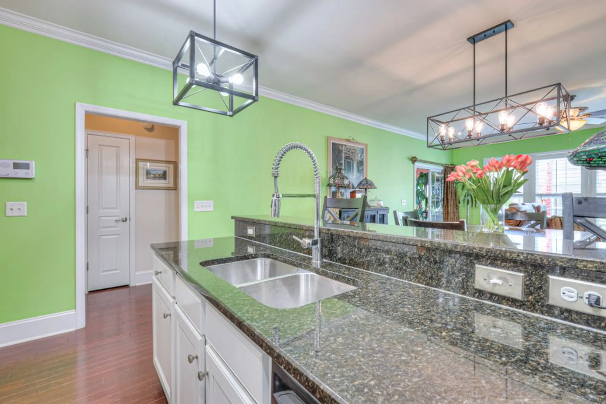 Property Slideshow image 7 of 43 | 302 blockade ln, Mount Juliet, TN, 37122