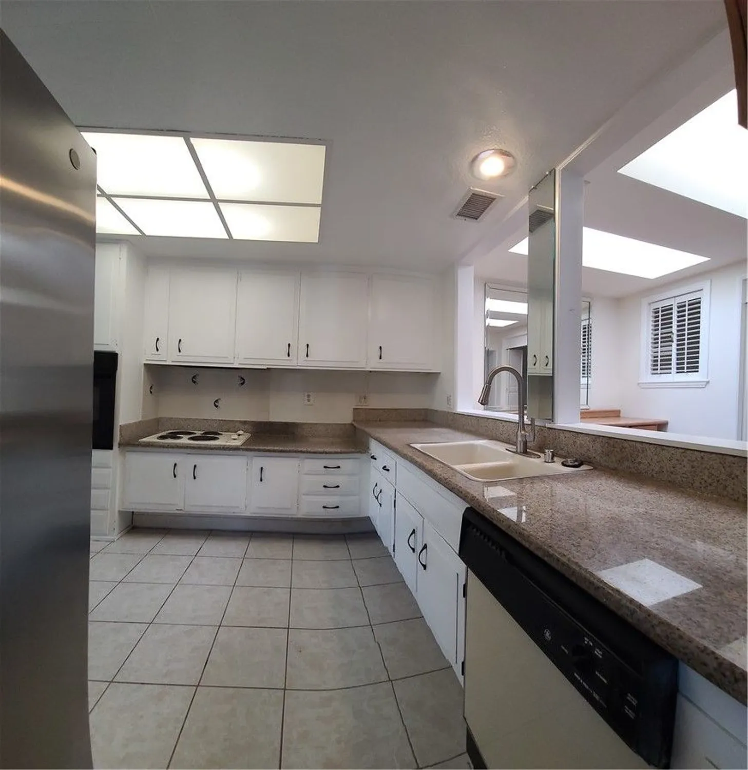 Property Slideshow image 13 of 21 | 494 calle cadiz unit b, Laguna Woods, CA, 92637
