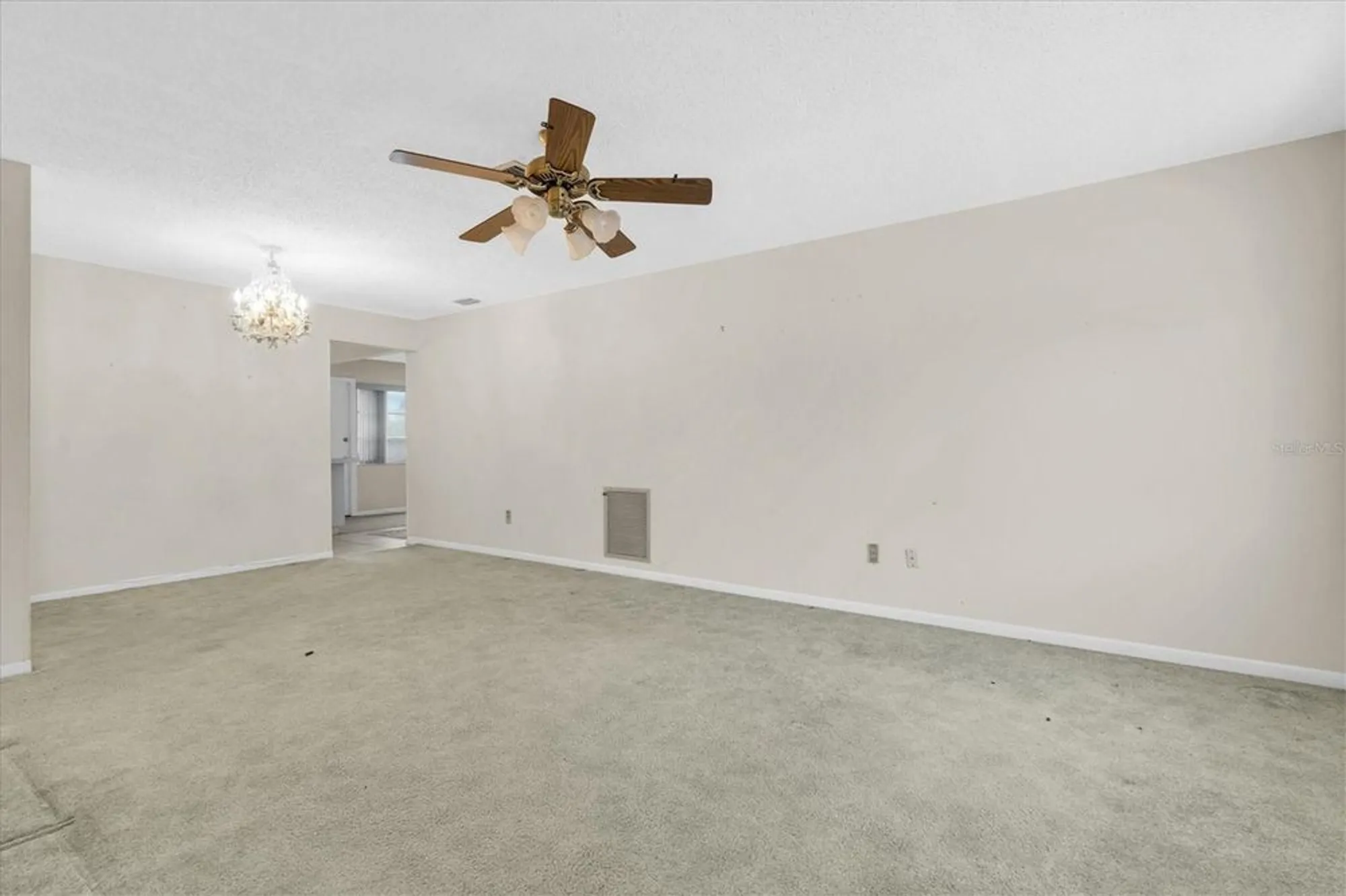 Property Slideshow image 3 of 27 | 7000 lafayette, Pinellas Park, FL, 33781