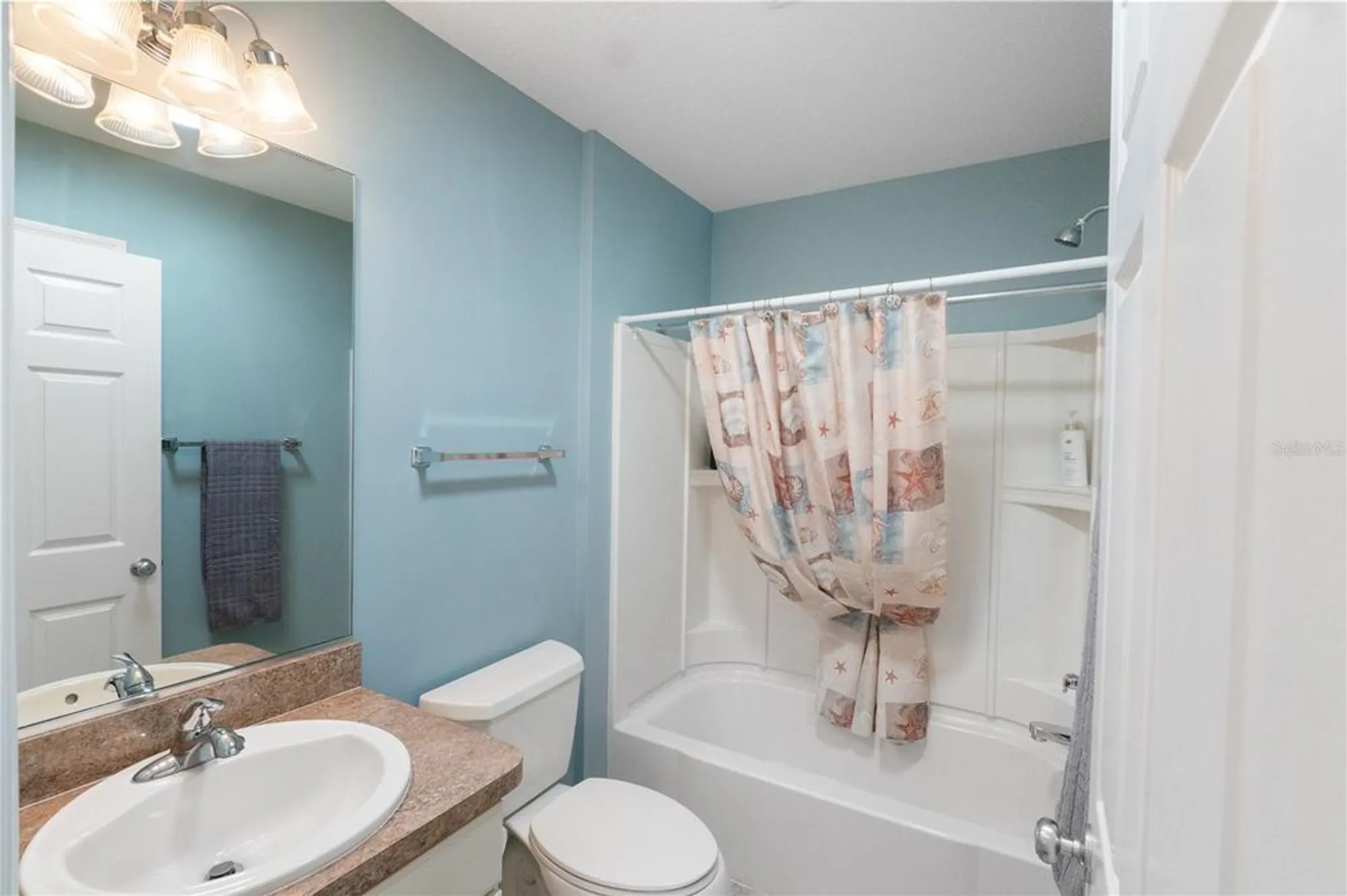 Property Slideshow image 14 of 23 | 2469 eldon pl, The Villages, FL, 32162