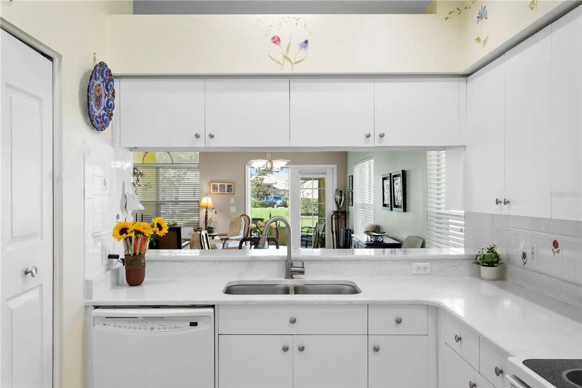 Property Slideshow image 19 of 66 | 1249 winding willow dr, Trinity, FL, 34655