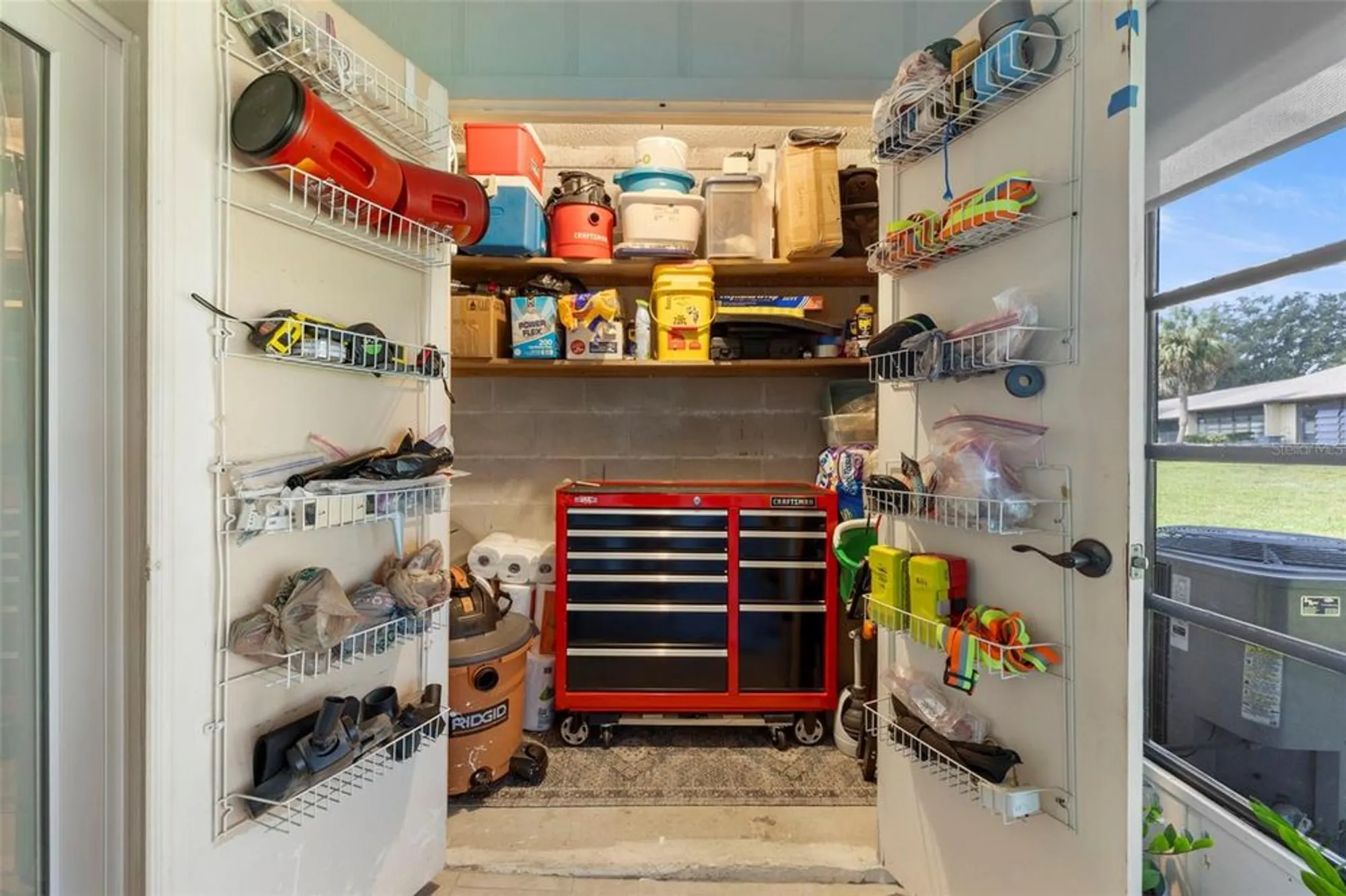 Property Slideshow image 28 of 41 | 8330 high point cir apt 6, Port Richey, FL, 34668