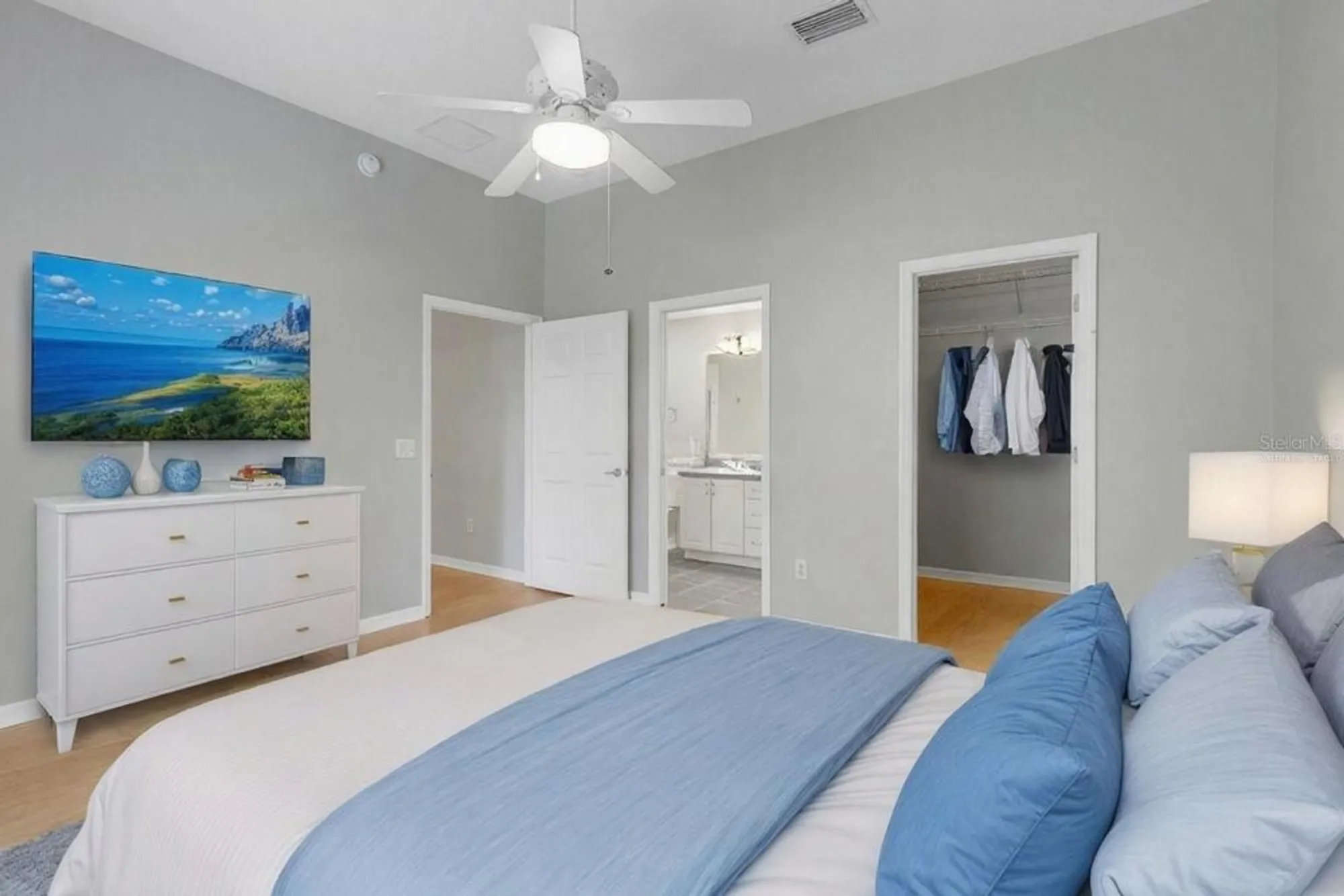 Property Slideshow image 23 of 46 | 1042 avenida sonoma, Lady Lake, FL, 32159