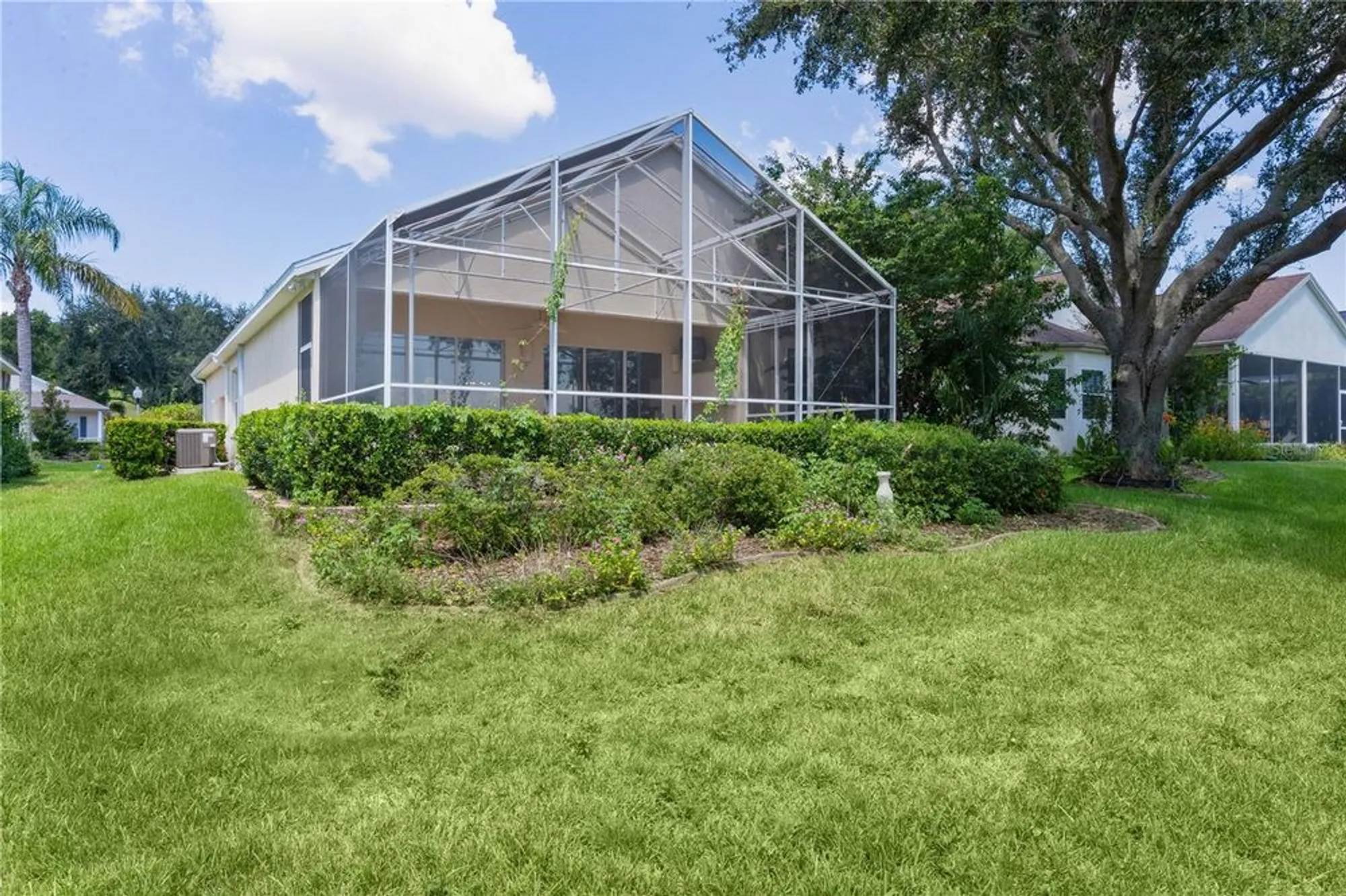 Property Slideshow image 5 of 59 | 1083 mesa verde ct, Clermont, FL, 34711