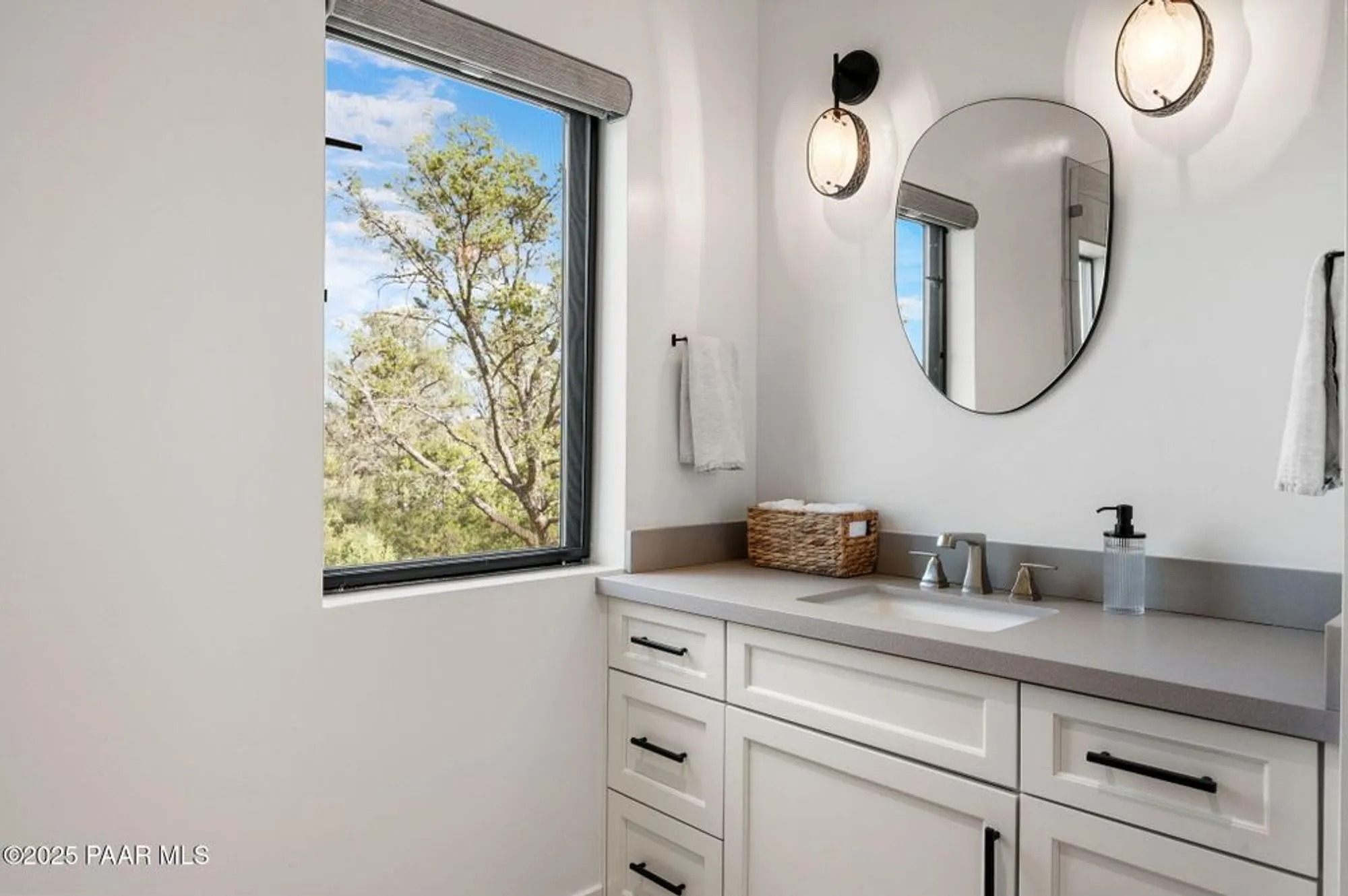 Property Slideshow image 49 of 98 | 15325 n tyler ave, Prescott, AZ, 86305