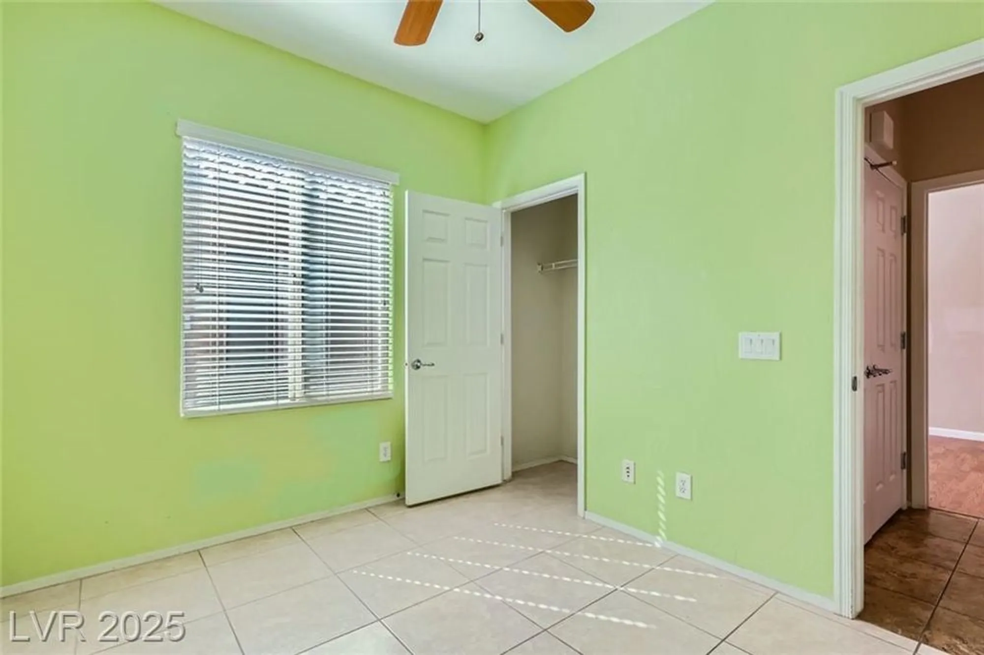Property Slideshow image 39 of 53 | 6128 isola peak ave, Las Vegas, NV, 89122