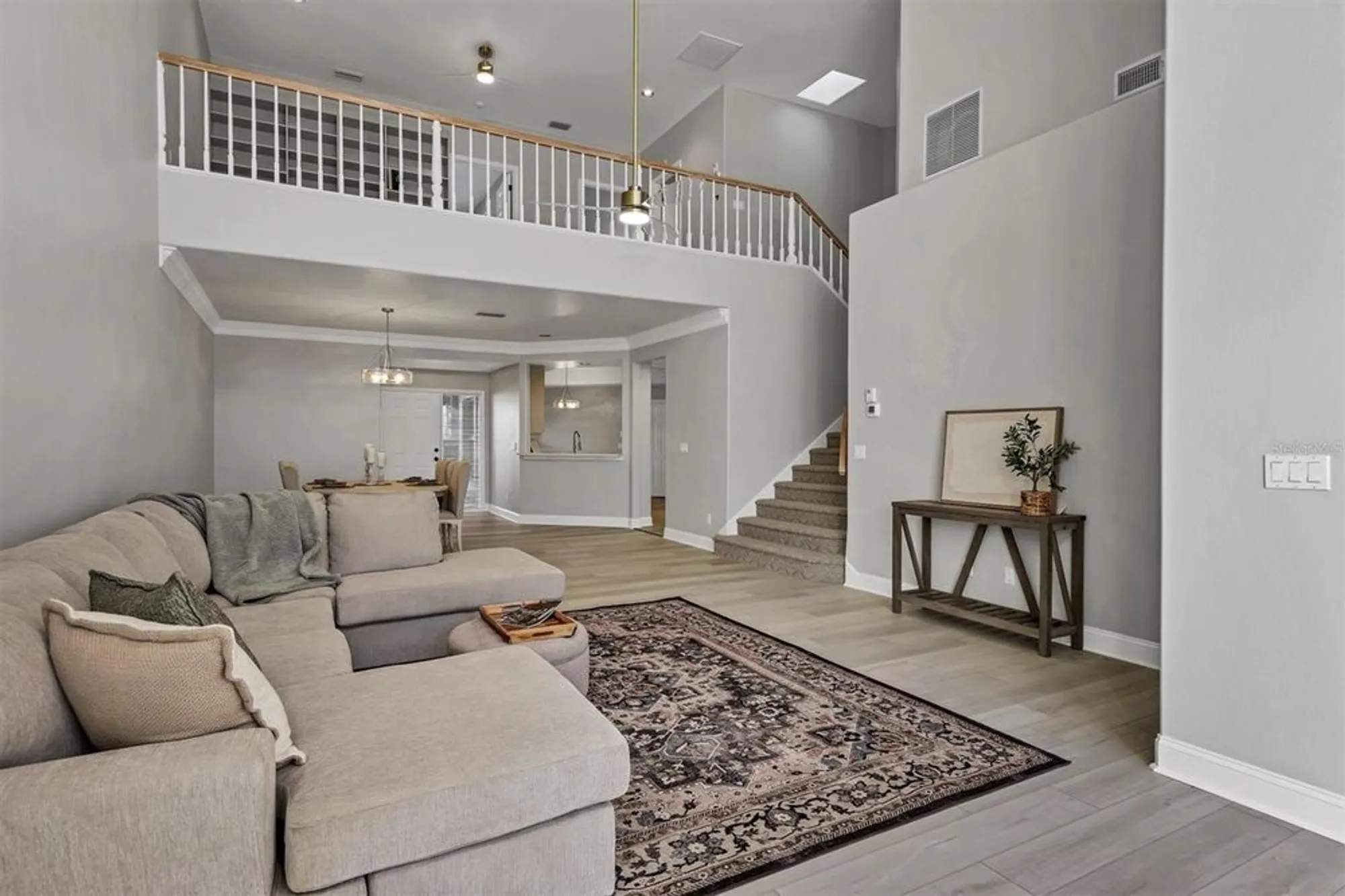 Property Slideshow image 11 of 71 | 1703 starling dr # 1703, Sarasota, FL, 34231