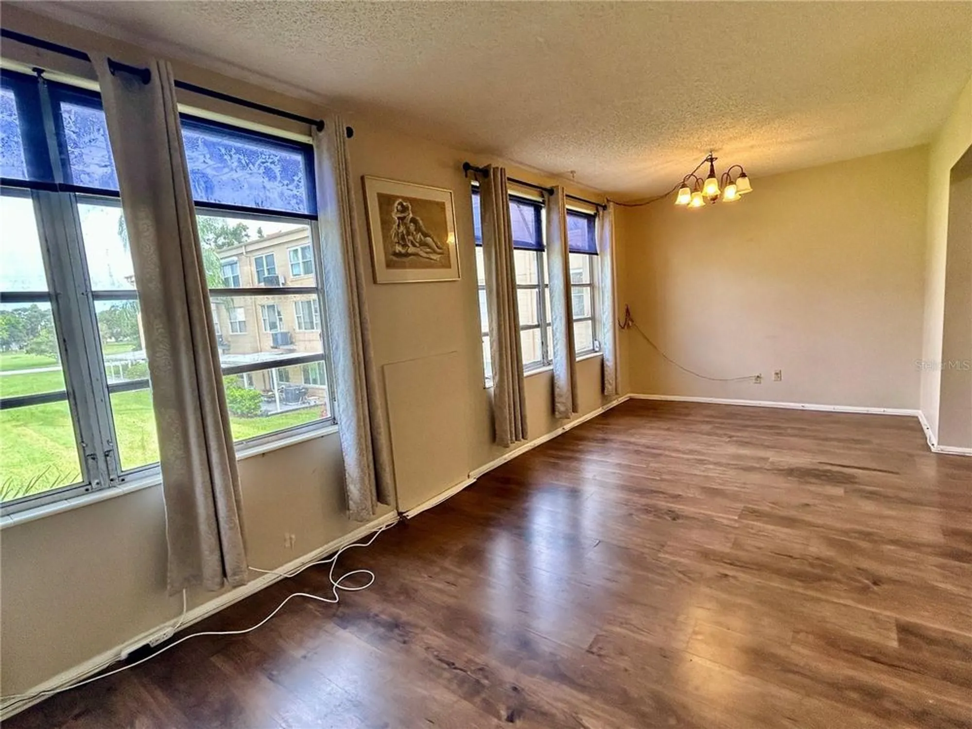 Property Slideshow image 15 of 48 | 2402 ecuadorian way apt 28, Clearwater, FL, 33763