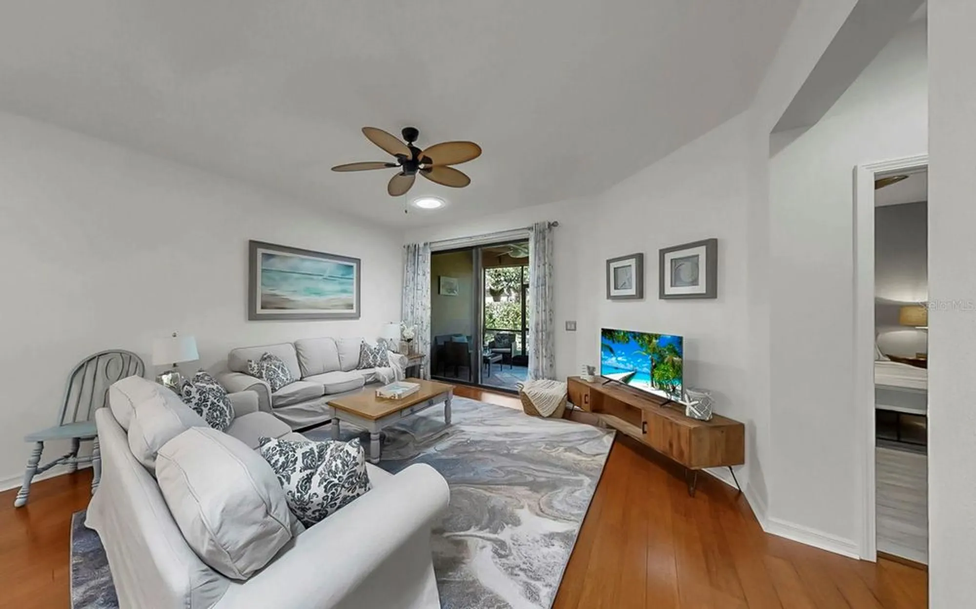 Property Slideshow image 24 of 41 | 313 seneca falls dr, Apollo Beach, FL, 33572