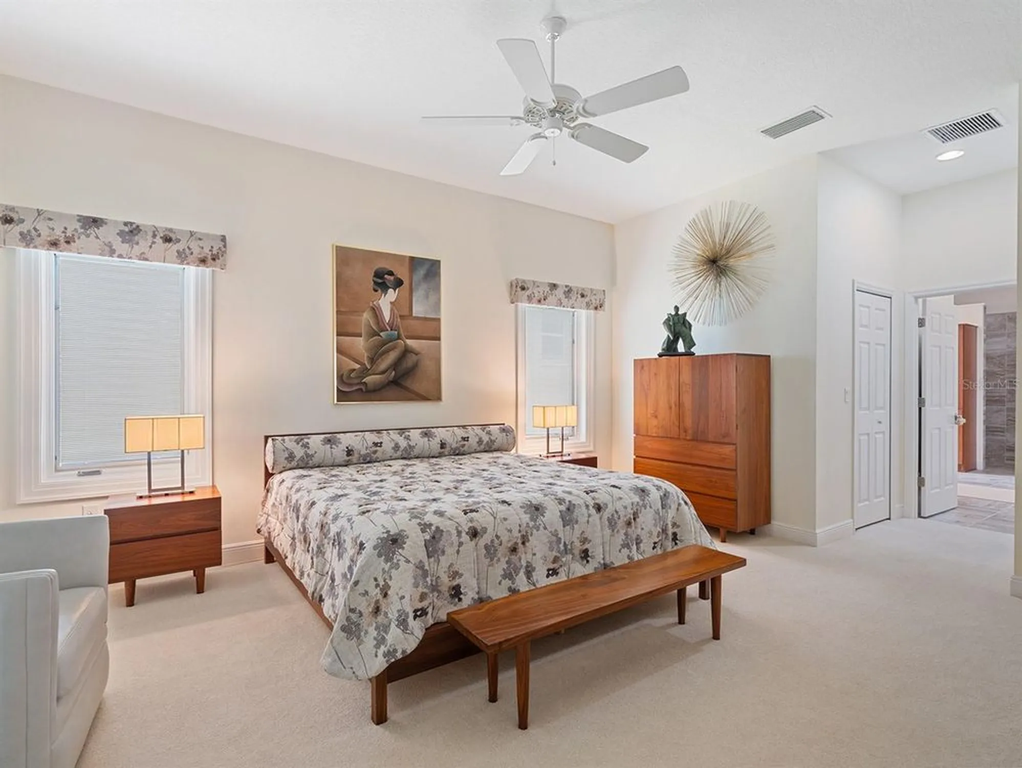 Property Slideshow image 23 of 53 | 8348 bridgeport bay cir, Mount Dora, FL, 32757