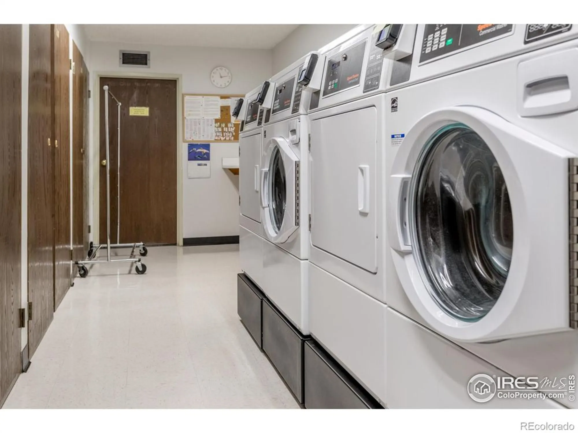 Property Slideshow image 20 of 21 | 3144 s wheeling way 209, Aurora, CO, 80014