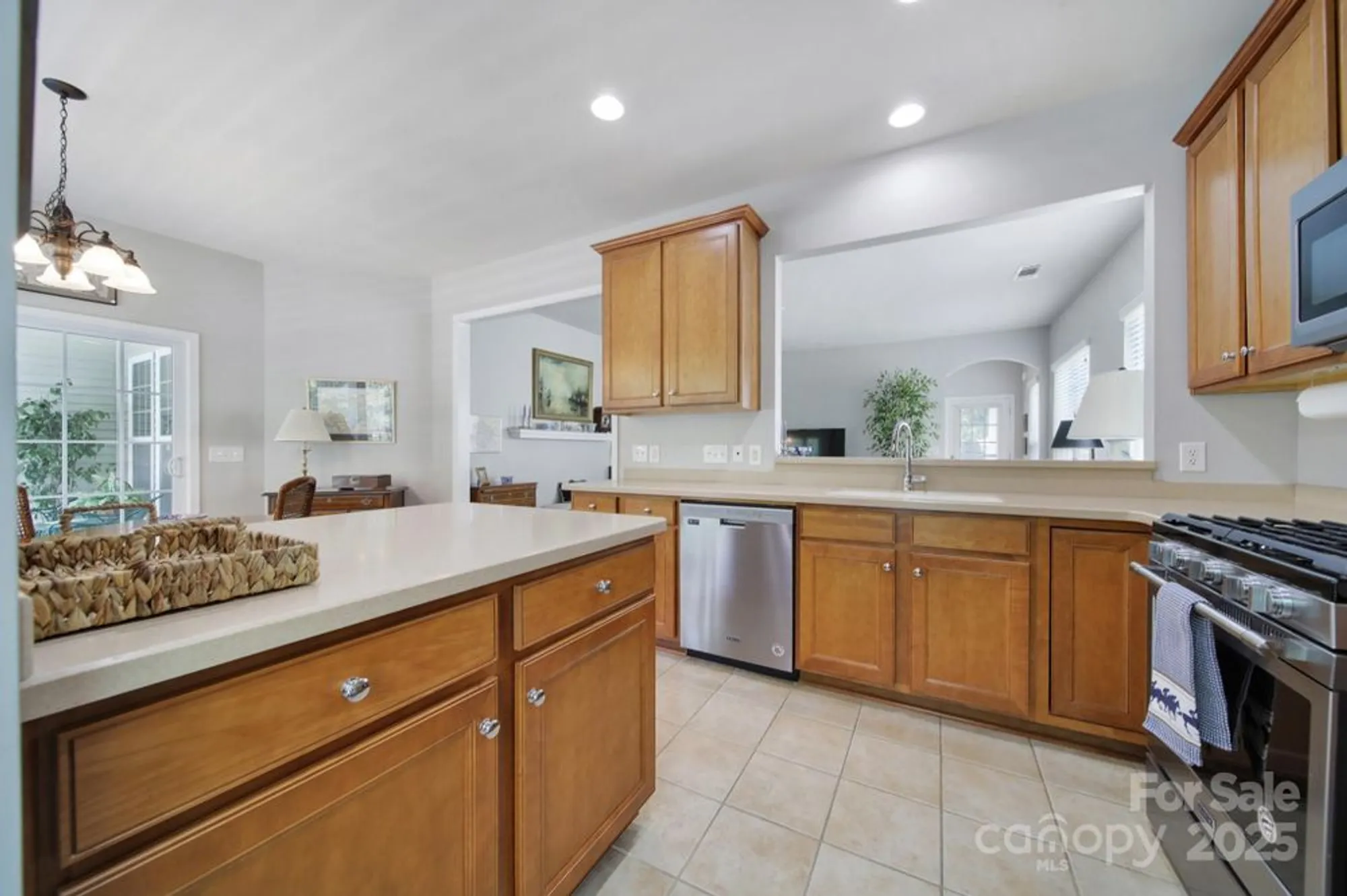 Property Slideshow image 15 of 38 | 2022 hudson ln, Indian Land, SC, 29707