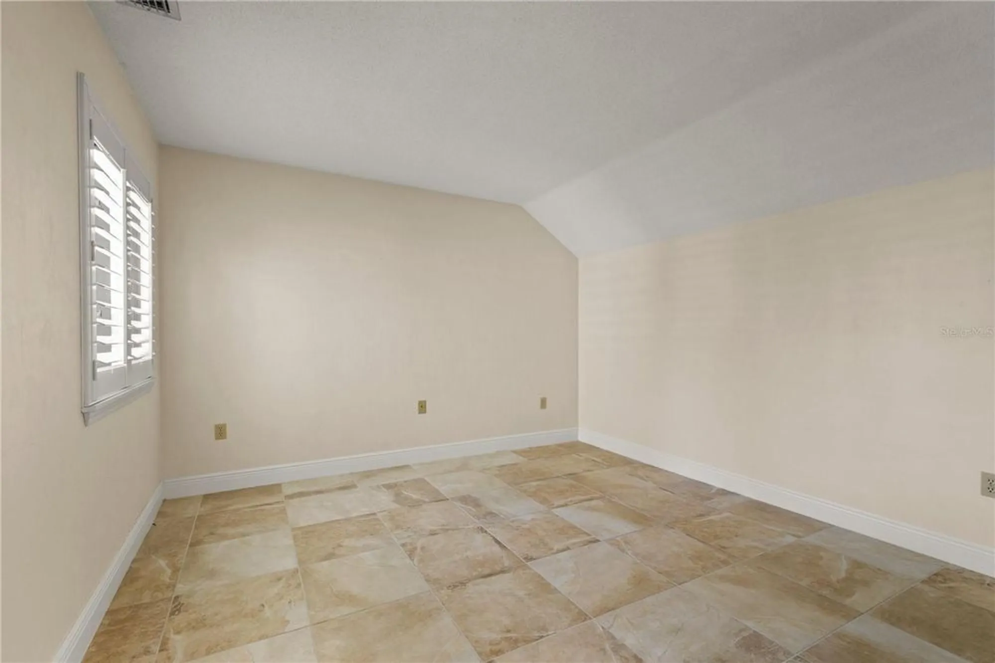 Property Slideshow image 29 of 52 | 100 bittern ct, Daytona Beach, FL, 32119