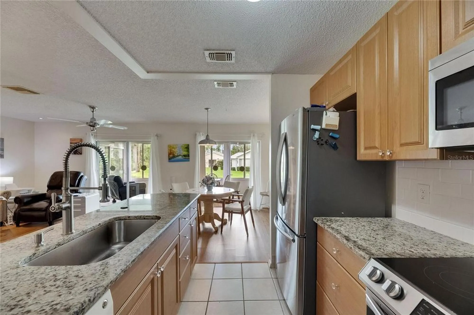Property Slideshow image 14 of 41 | 123 glendower cir # 123, Sun City Center, FL, 33573