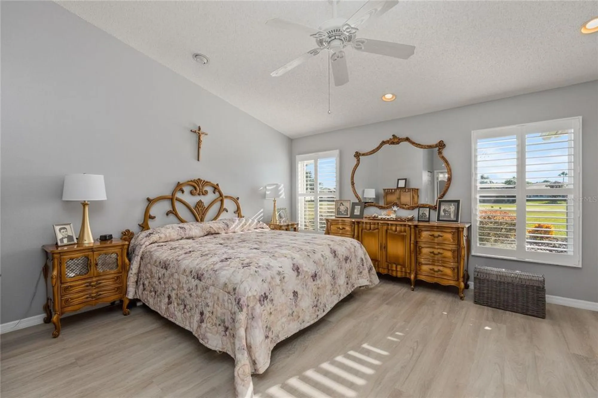 Property Slideshow image 19 of 46 | 1208 flora vista st, Trinity, FL, 34655