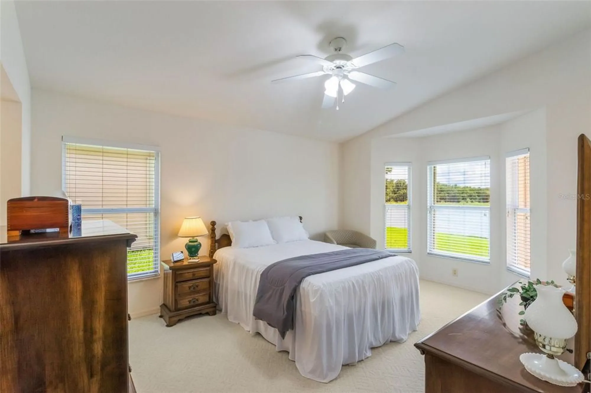 Property Slideshow image 14 of 39 | 464 lake suzanne dr, Lake Wales, FL, 33859