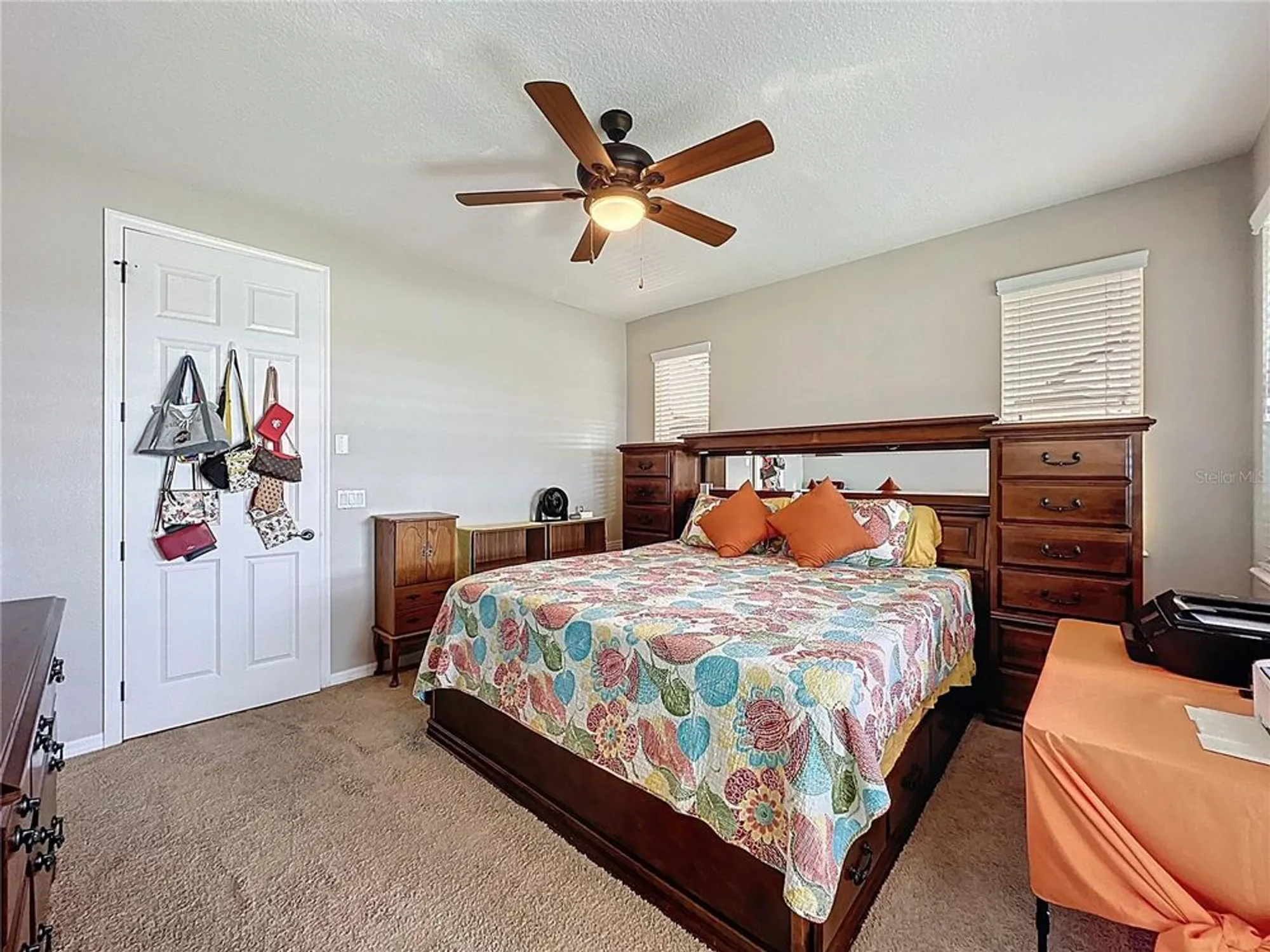 Property Slideshow image 18 of 73 | 126 bayou bend rd, Groveland, FL, 34736