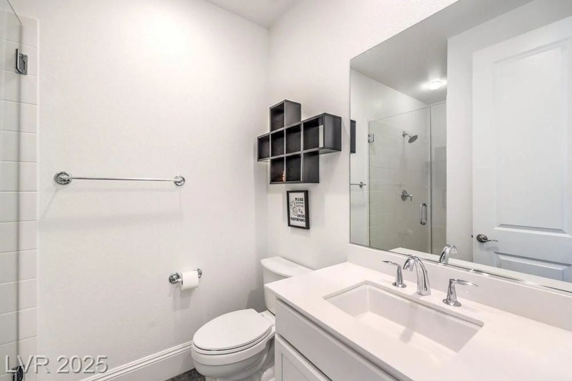Property Slideshow image 27 of 62 | 9928 regency square ave, Las Vegas, NV, 89148
