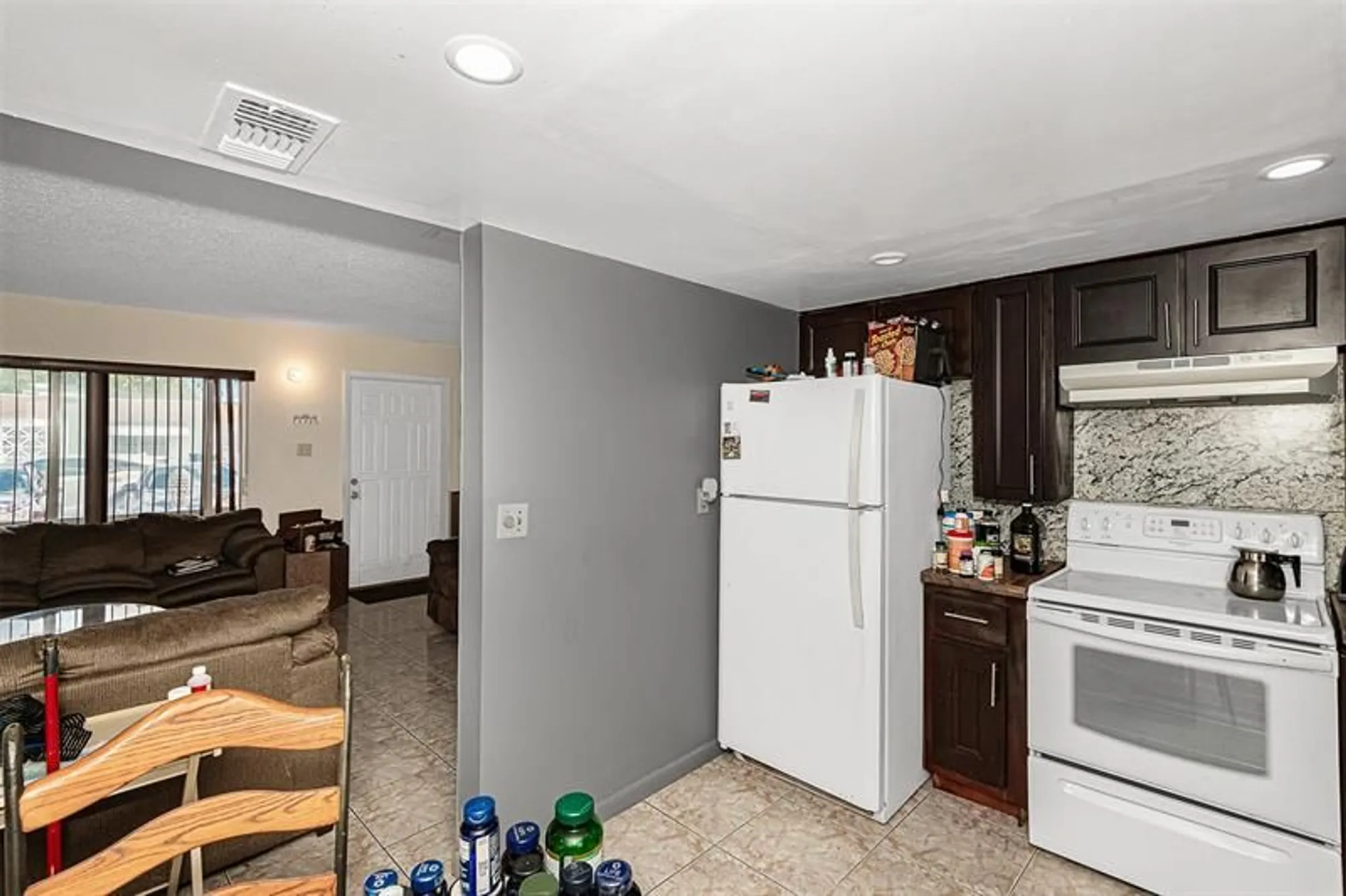 Property Slideshow image 14 of 22 | 1005 nw 73rd ave, Margate, FL, 33063