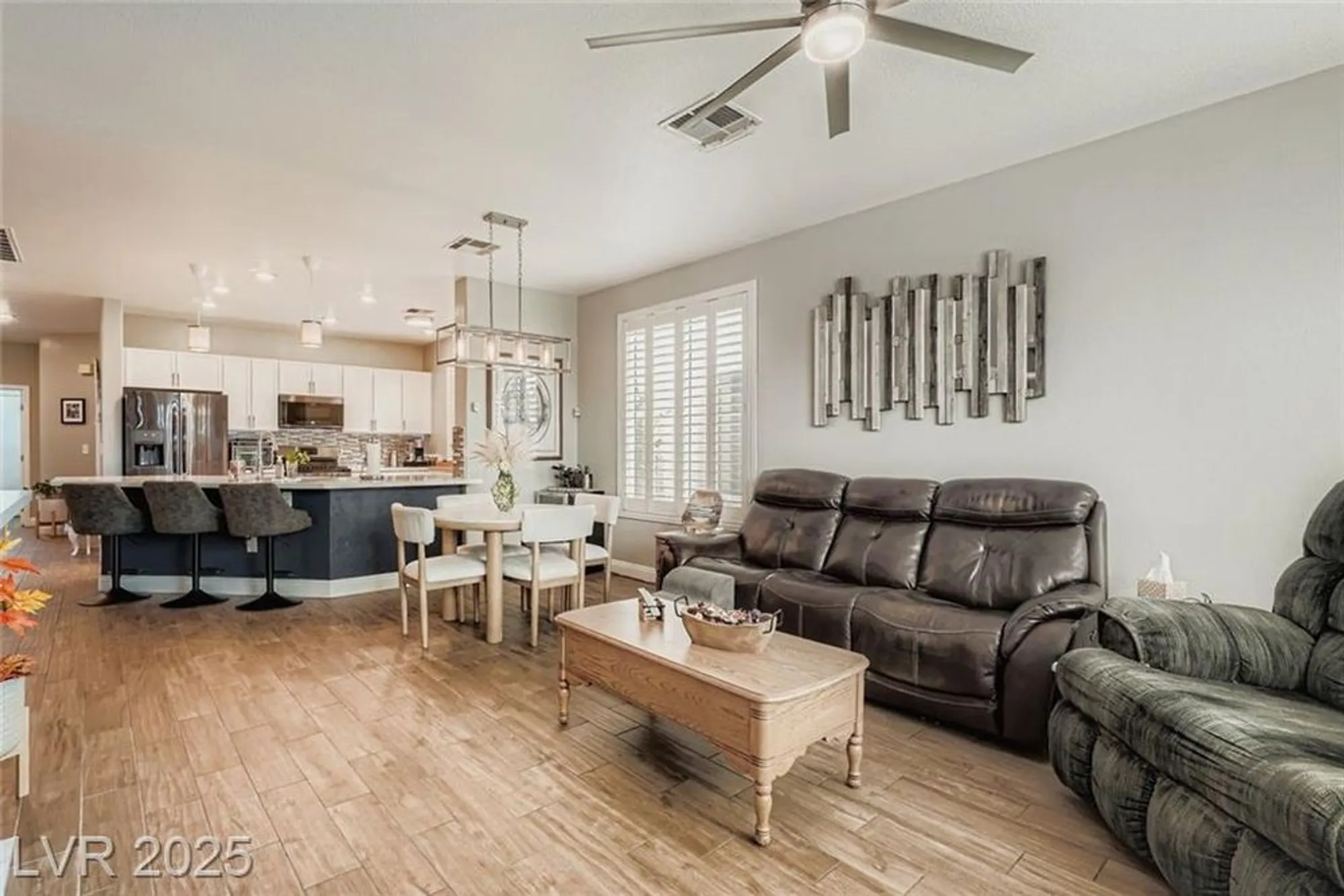 Property Slideshow image 6 of 27 | 4826 regalo bello st, Las Vegas, NV, 89135