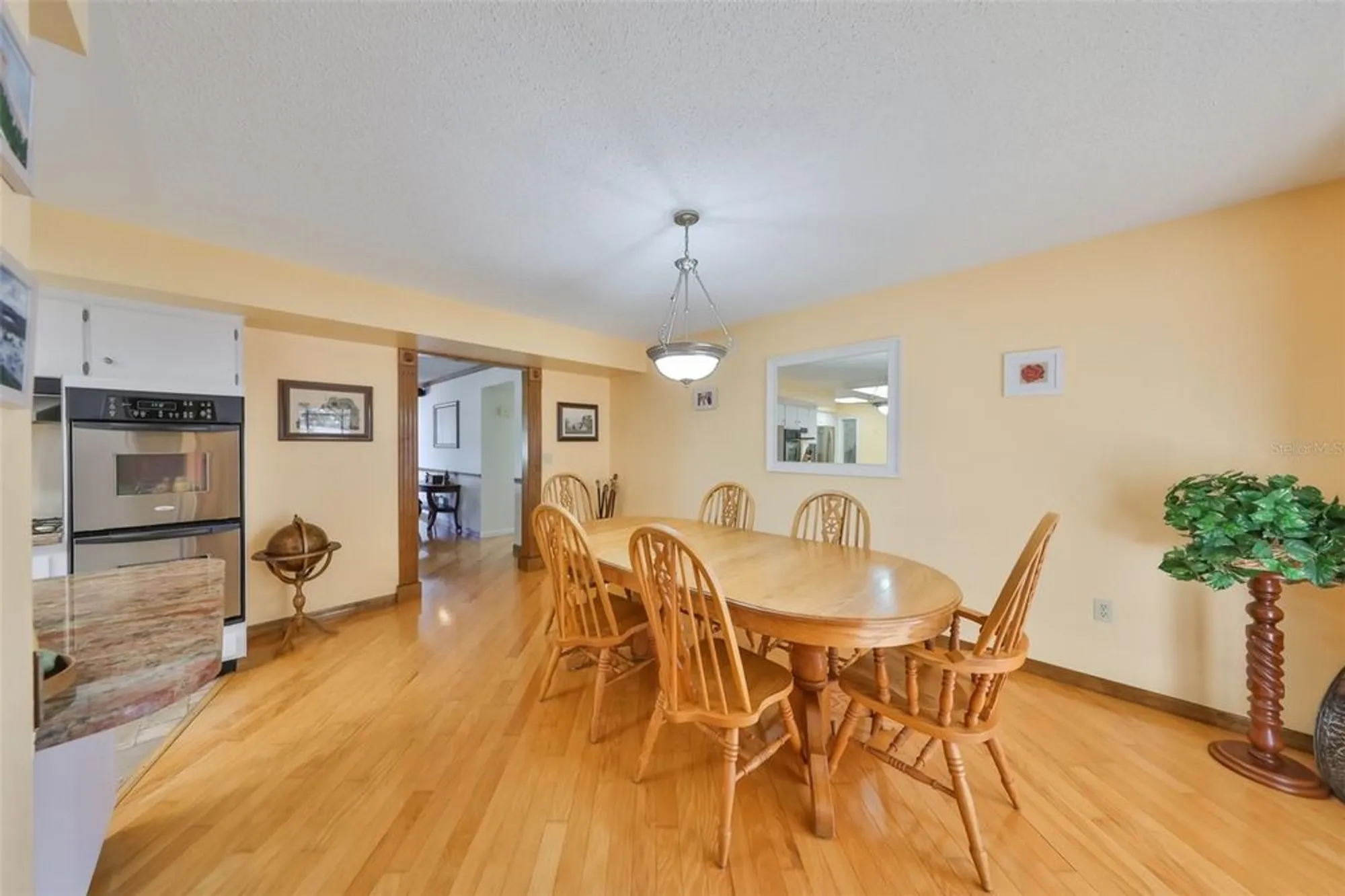 Property Slideshow image 15 of 52 | 1818 danbury dr, Sun City Center, FL, 33573