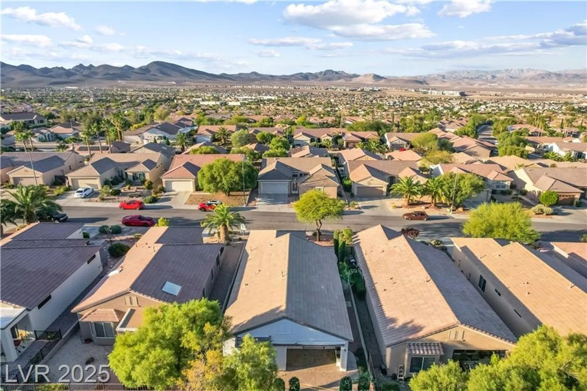 Property Slideshow image 42 of 52 | 2810 meadow park ave, Henderson, NV, 89052