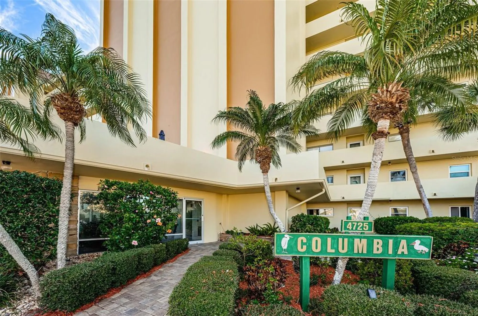 Property Slideshow image 36 of 54 | 4725 cove cir apt 604, Saint Petersburg, FL, 33708