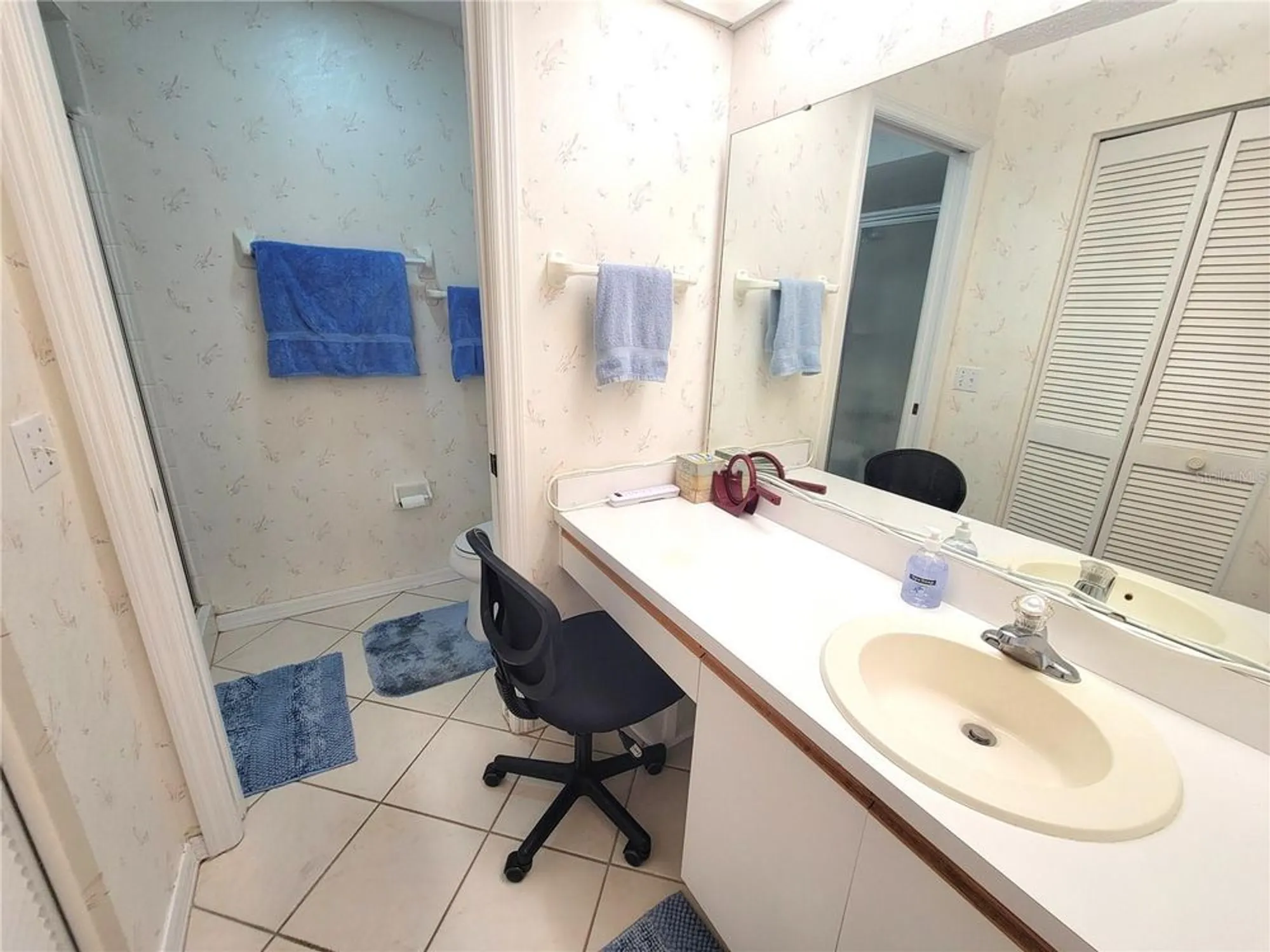 Property Slideshow image 23 of 44 | 6507 stone river rd 302, Bradenton, FL, 34203