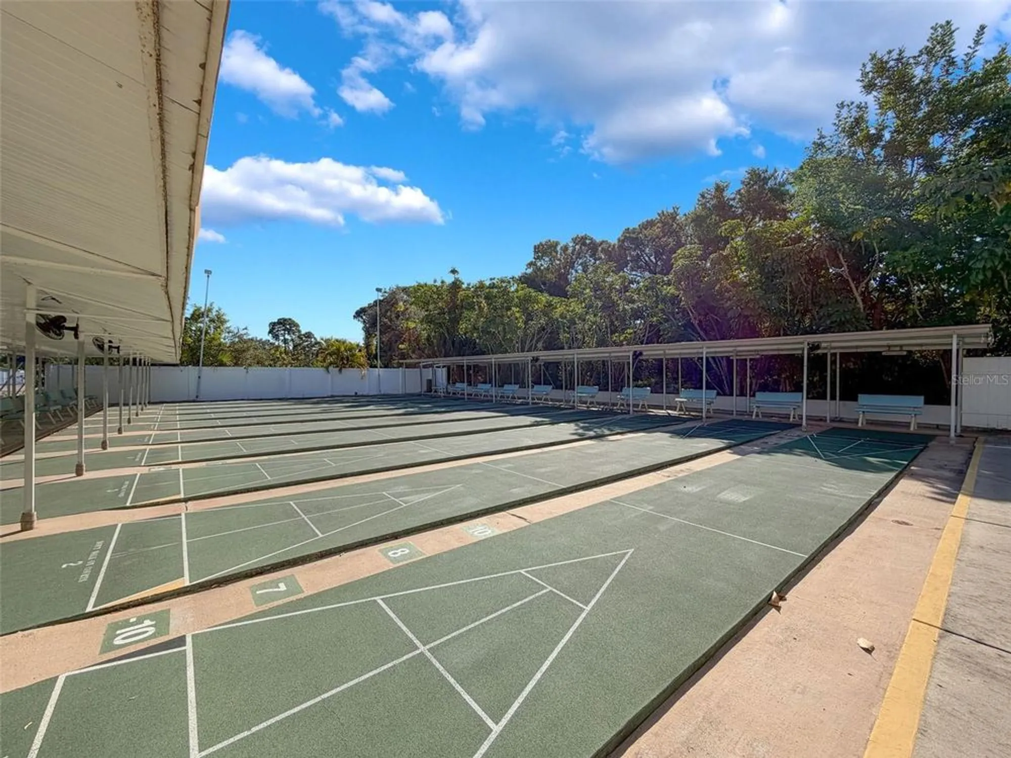 Property Slideshow image 53 of 82 | 5970 80th st n unit 206, St Petersburg, FL, 33709