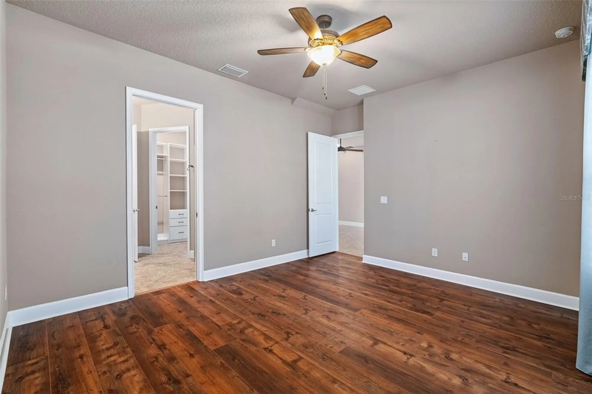 Property Slideshow image 24 of 62 | 829 pinewood dr, Ormond Beach, FL, 32174