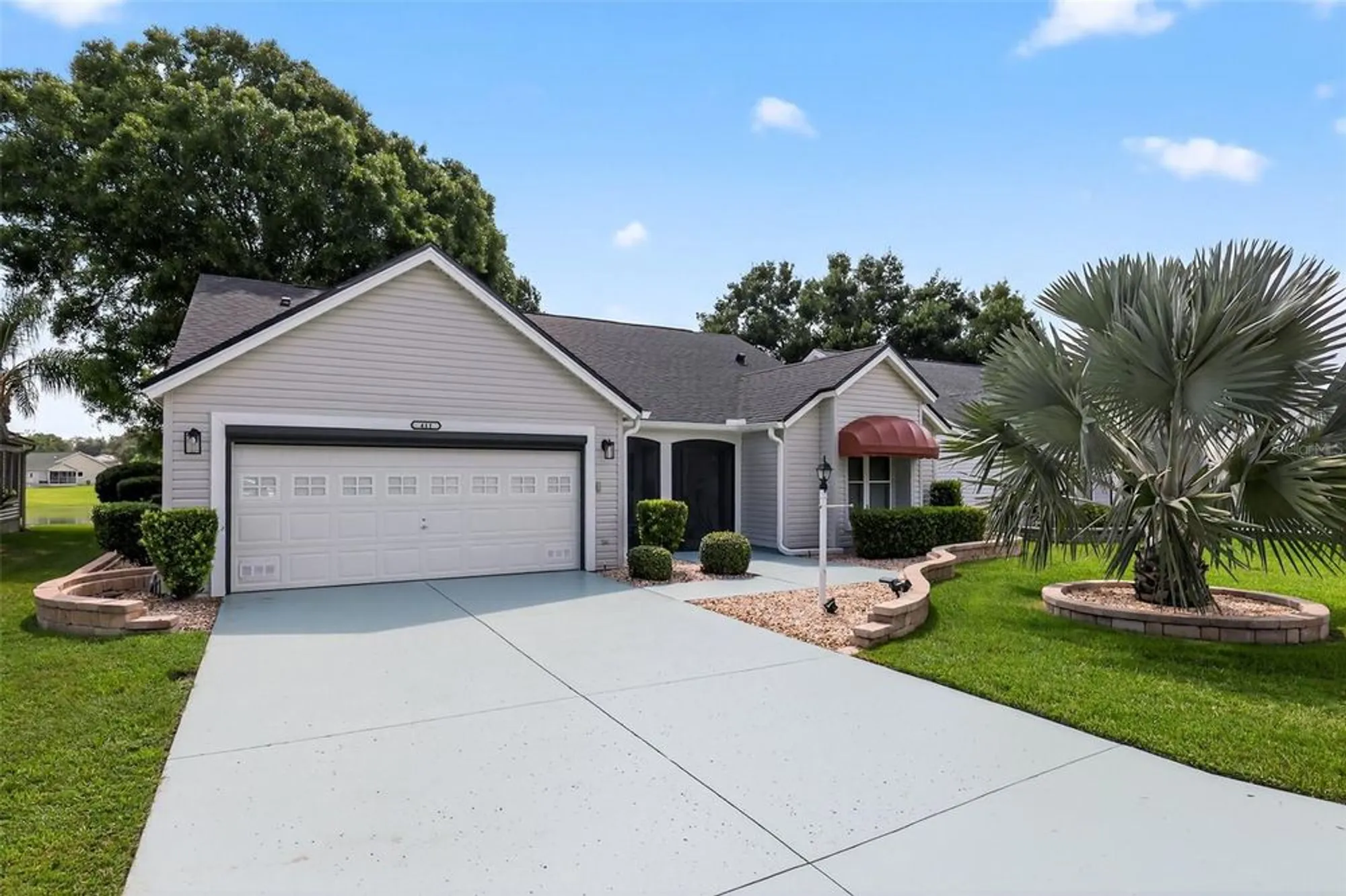 Property Slideshow image 7 of 32 | 411 del mar dr, Lady Lake, FL, 32159