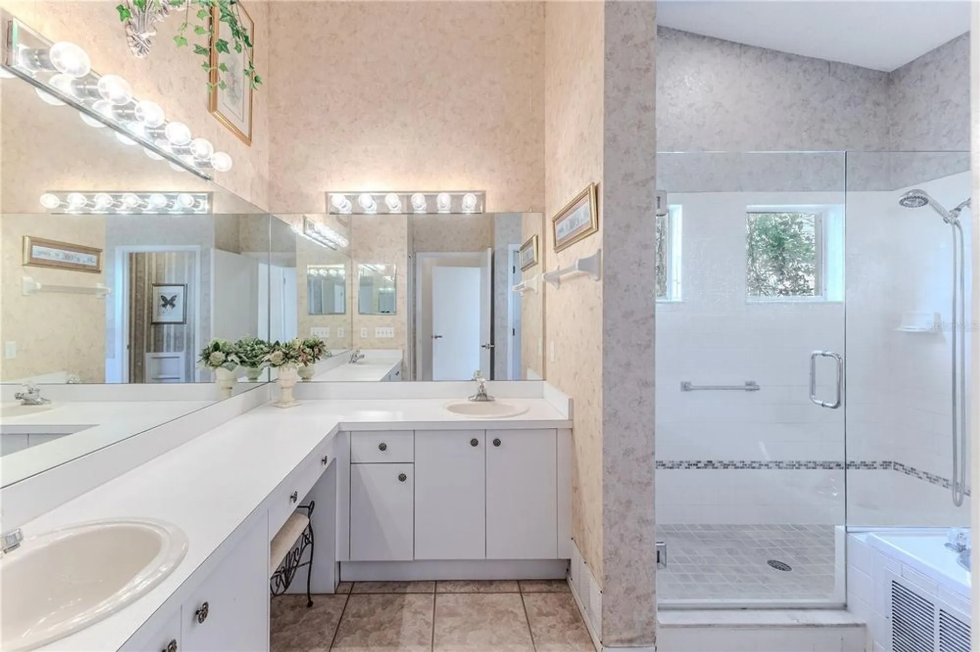 Property Slideshow image 46 of 78 | 2075 quailwood ln, Spring Hill, FL, 34606