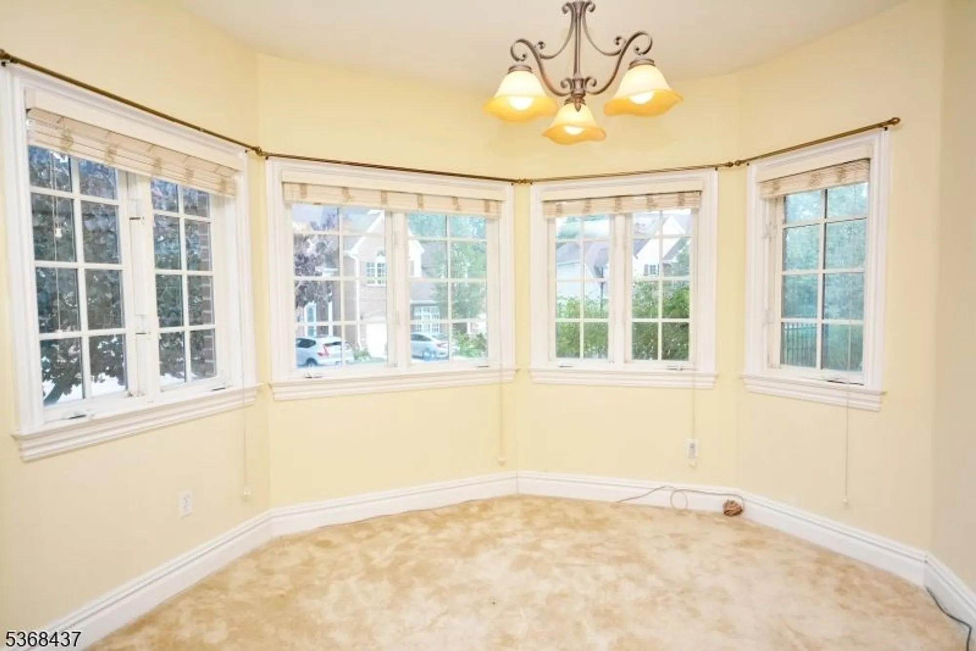 Property Slideshow image 21 of 30 | 35 schmidt cir, Watchung, NJ, 07069