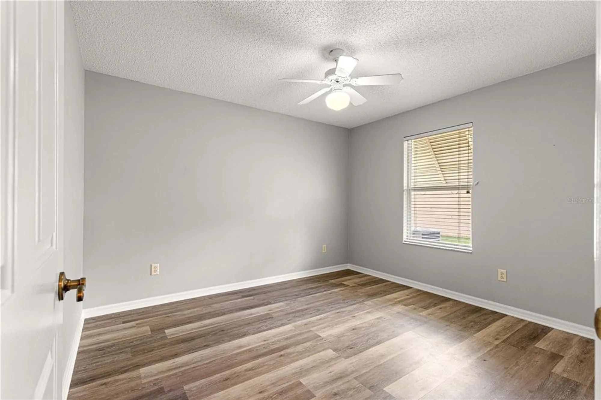 Property Slideshow image 33 of 58 | 2450 merida cir, The Villages, FL, 32162