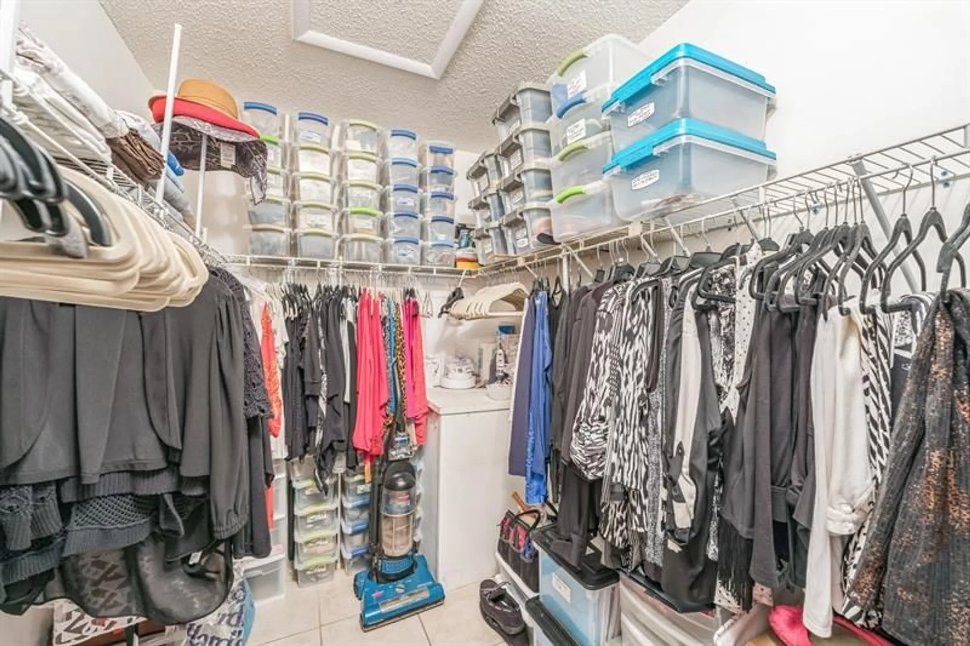 Property Slideshow image 21 of 22 | 581 mansfield n # 581, Boca Raton, FL, 33434