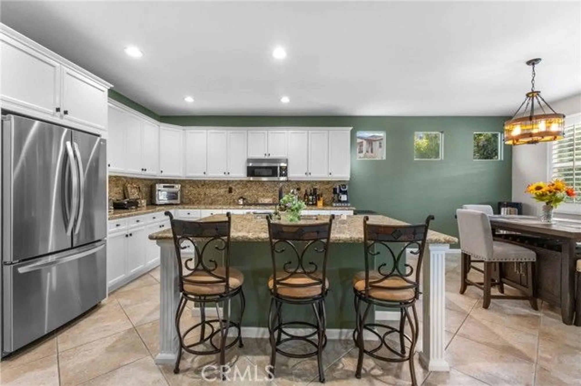 Property Slideshow image 9 of 32 | 23757 cahuilla ct, Corona, CA, 92883