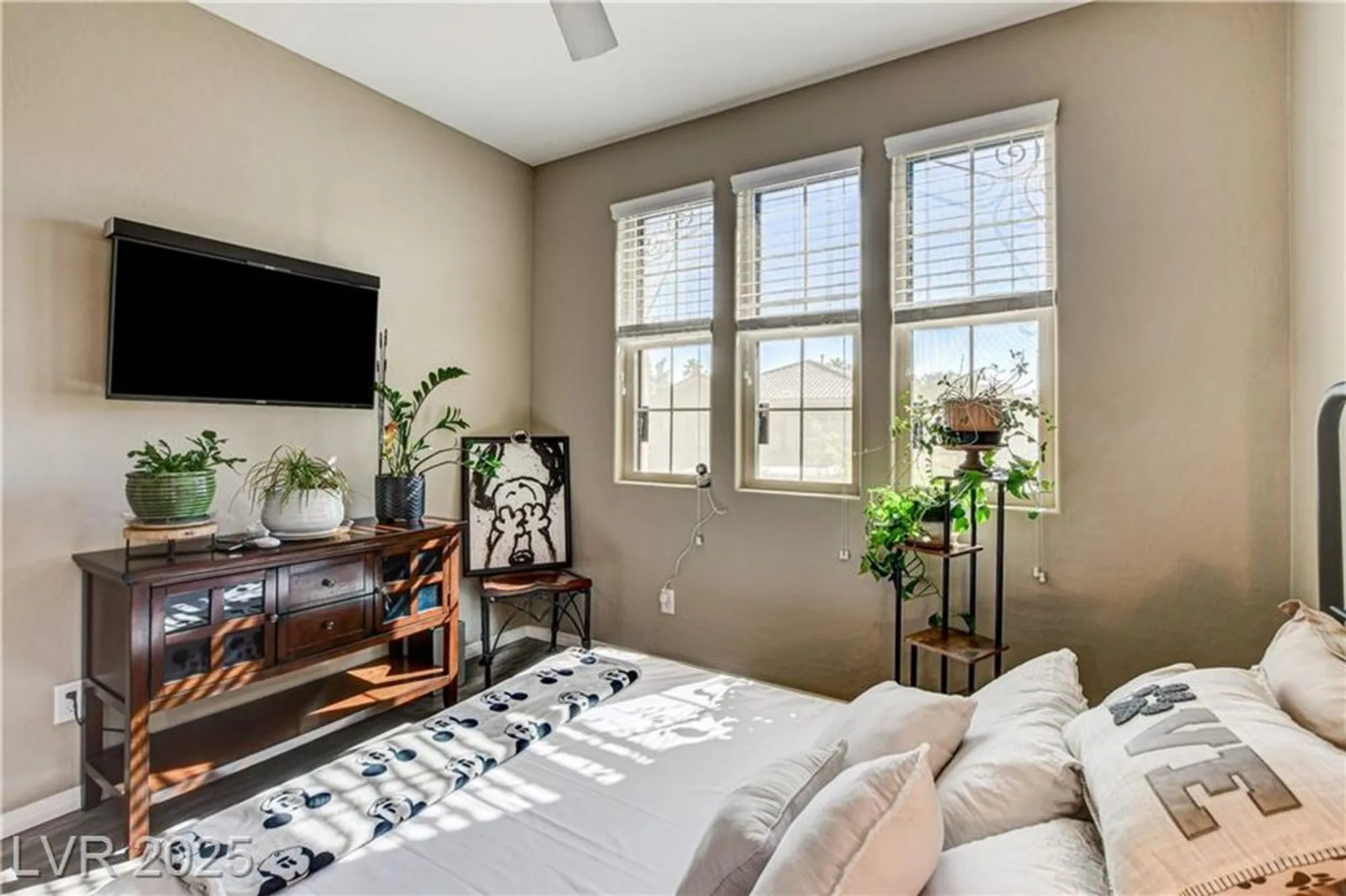 Property Slideshow image 7 of 63 | 3712 corte bella hills ave, North Las Vegas, NV, 89081
