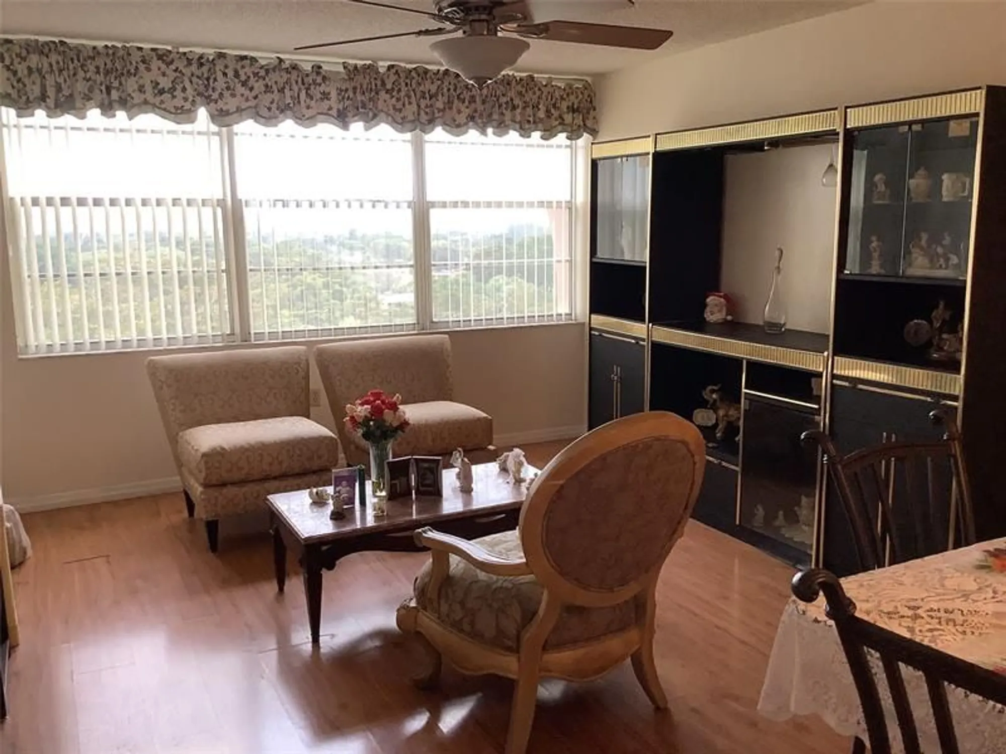 Property Slideshow image 11 of 43 | 1300 saint charles pl ph 13, Pembroke Pines, FL, 33026