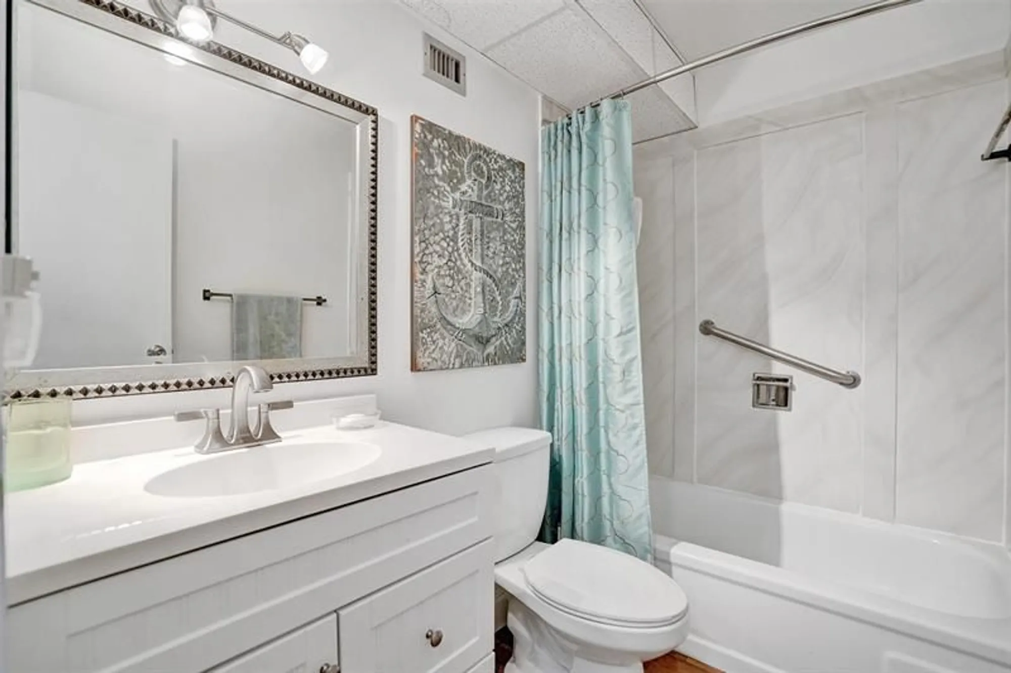 Property Slideshow image 6 of 39 | 5900 nw 44th st apt 602, Lauderhill, FL, 33319