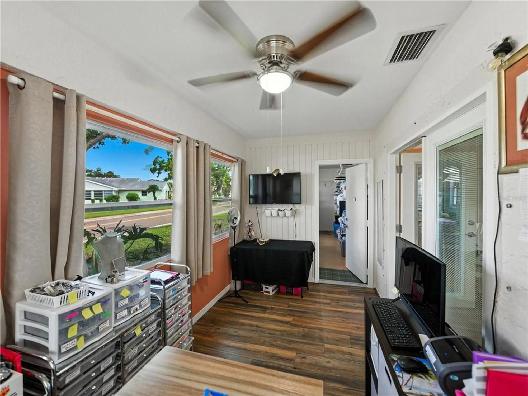 Property Slideshow image 16 of 42 | 322 gloucester blvd # 322, Sun City Center, FL, 33573