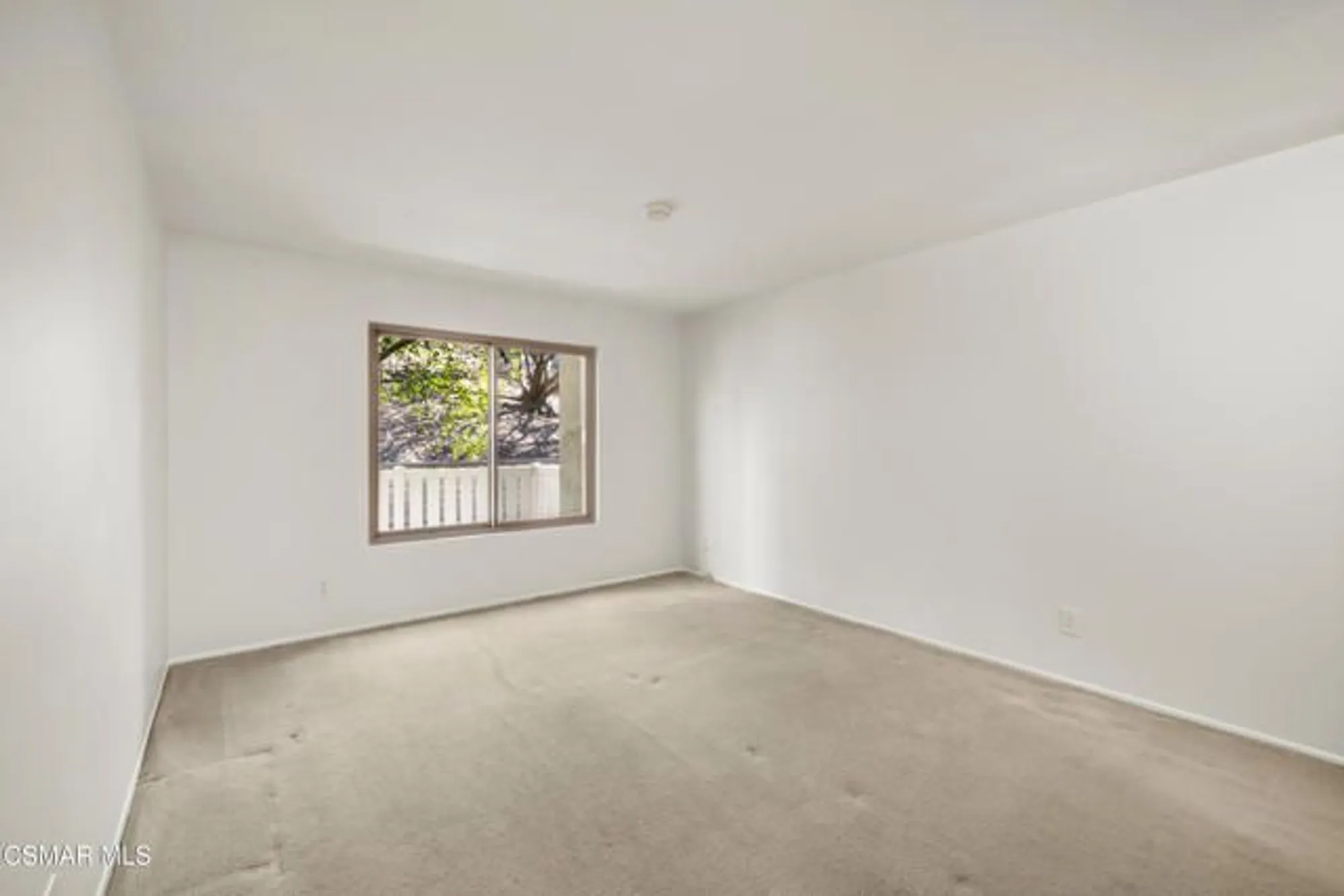 Property Slideshow image 26 of 62 | 224 oakleaf dr 105, Thousand Oaks, CA, 91360