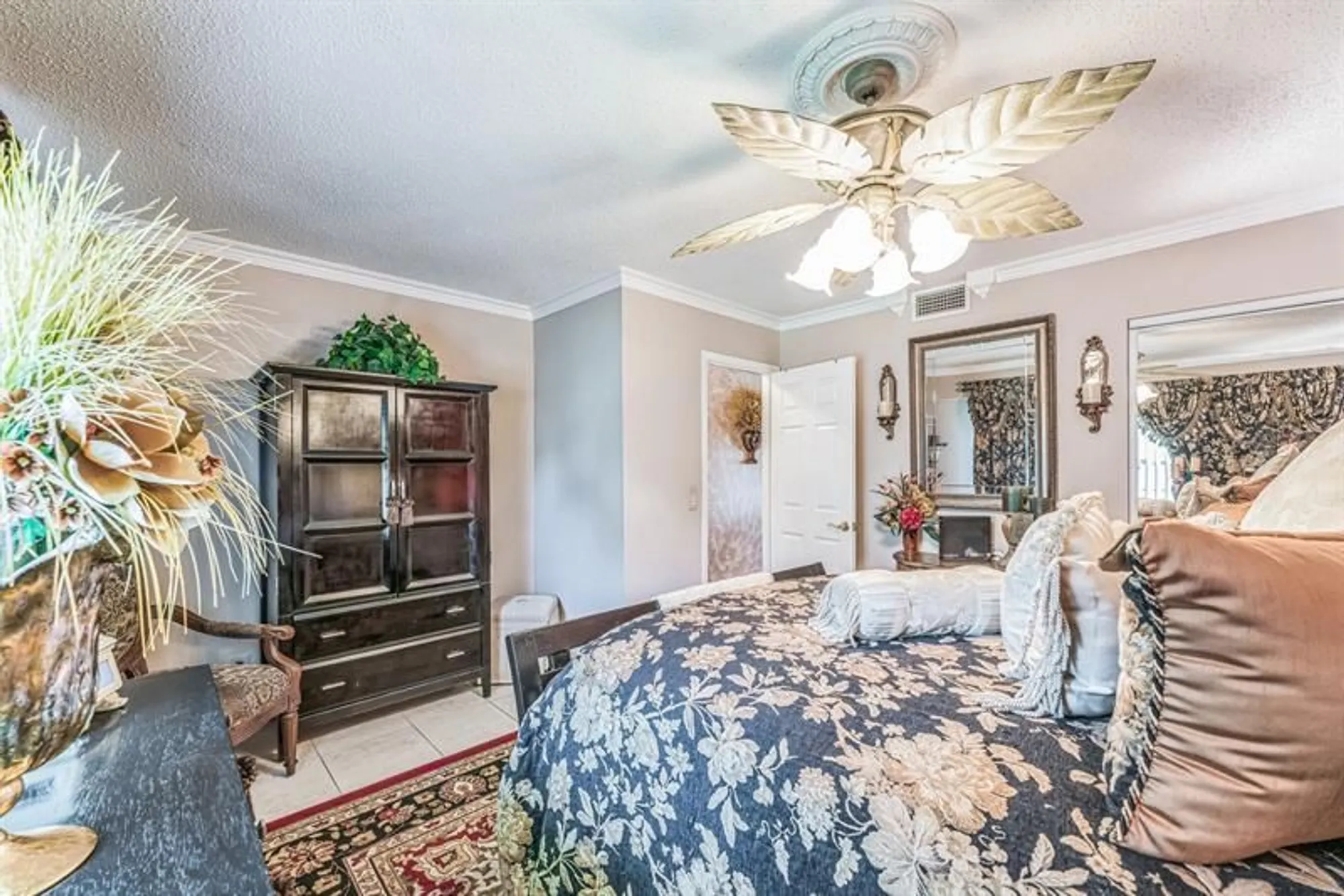 Property Slideshow image 18 of 22 | 581 mansfield n # 581, Boca Raton, FL, 33434