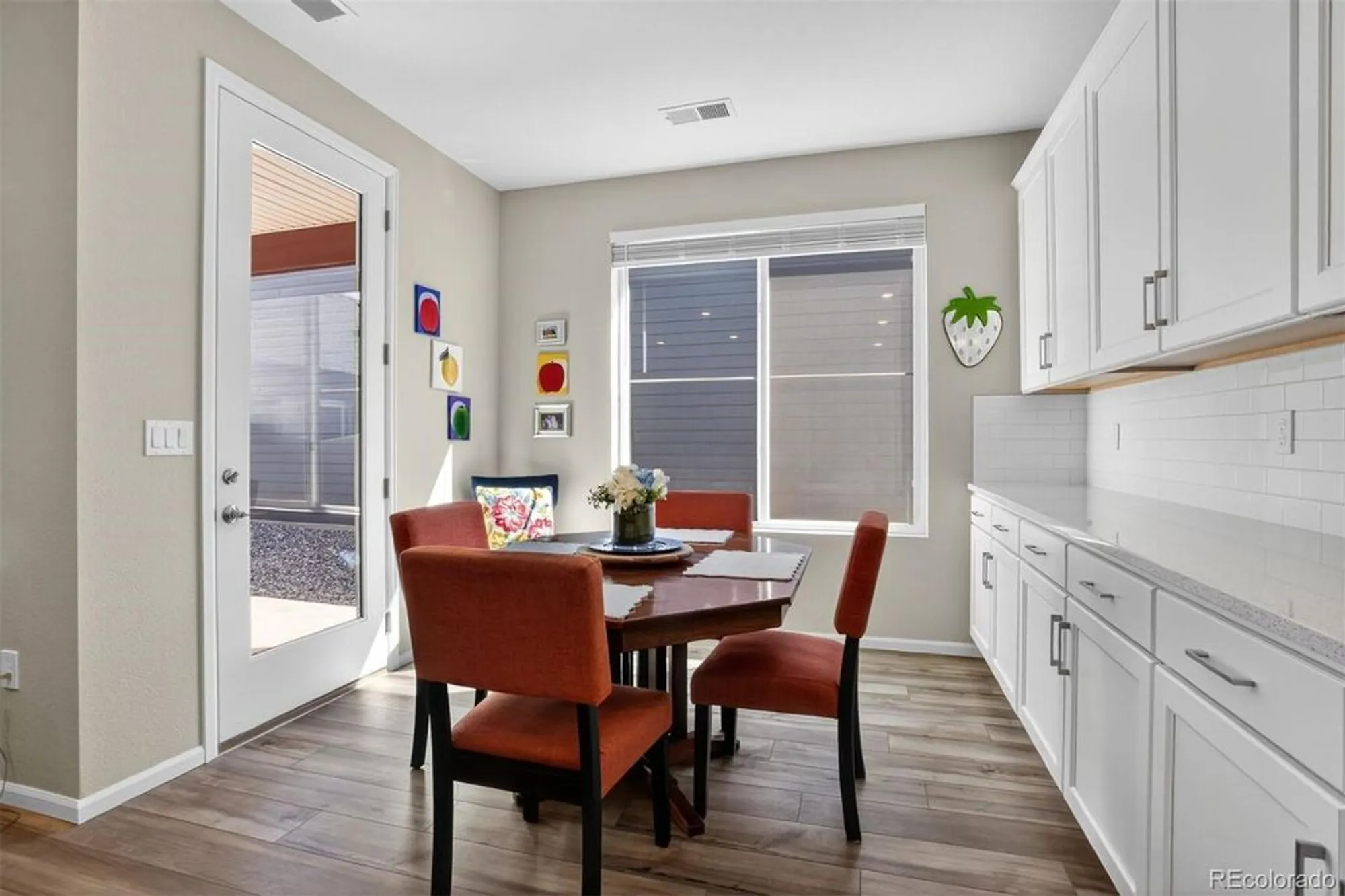 Property Slideshow image 6 of 35 | 5136 n quemoy ct, Aurora, CO, 80019